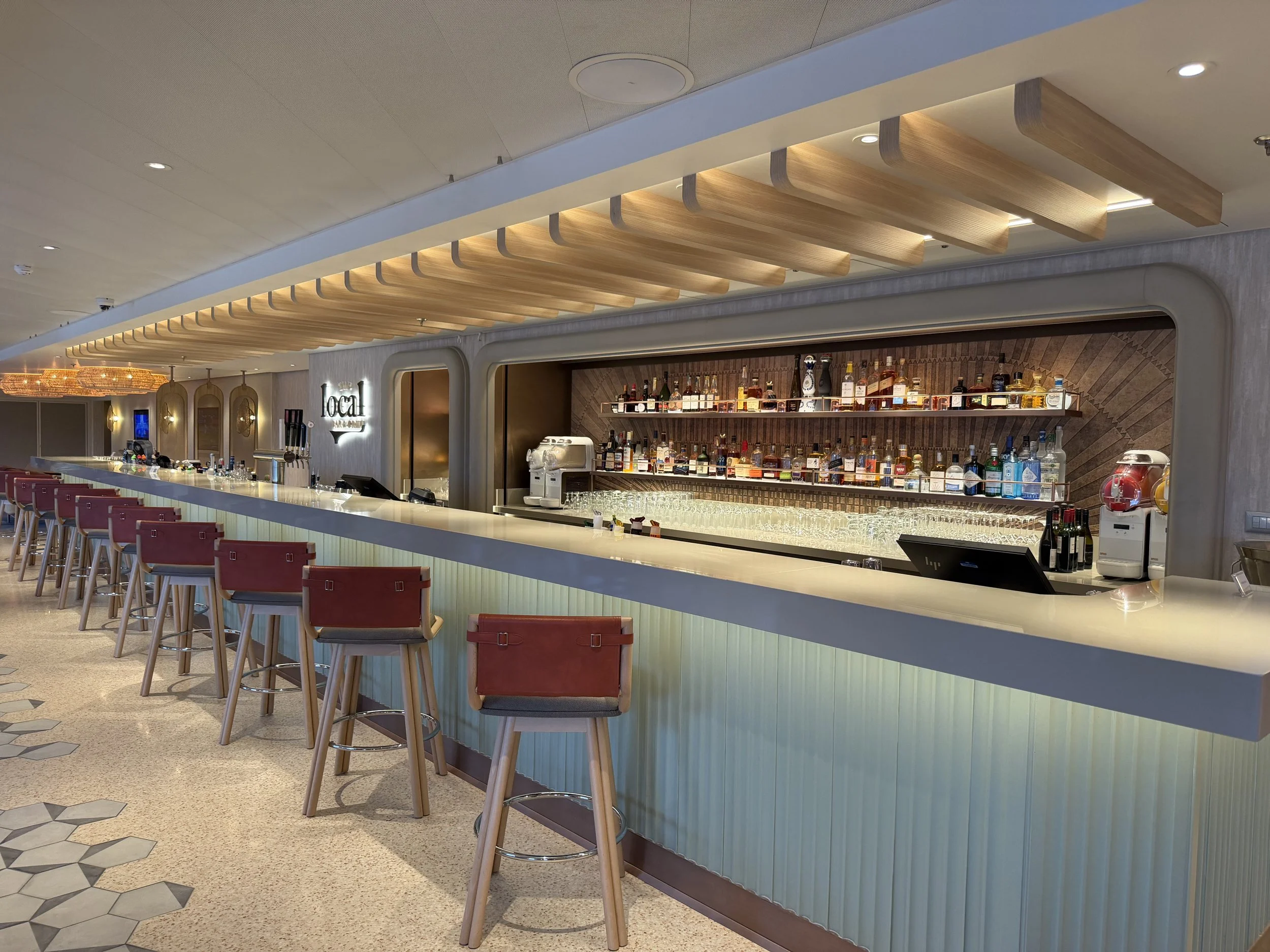 The Local Bar &amp; Grill onboard Norwegian Luna, © Fraser at Sea