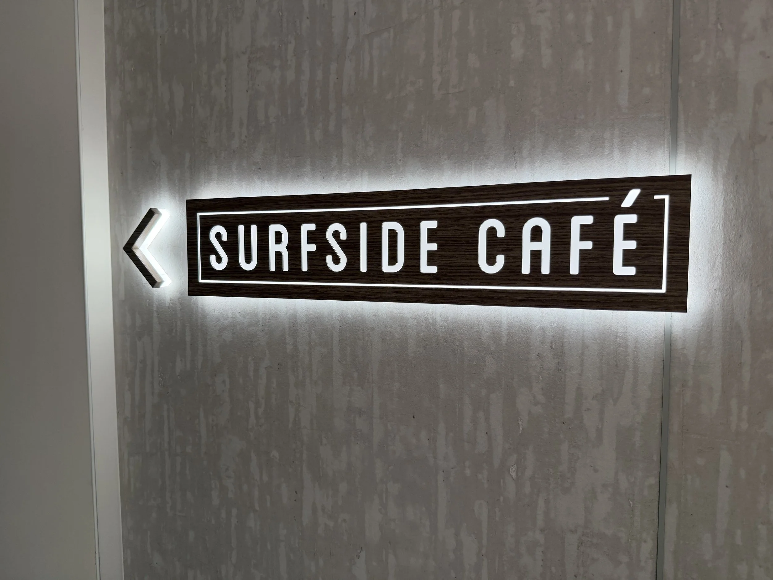 Surfside Cafe and Surfside Grill onboard Norwegian Luna, © Fraser at Sea
