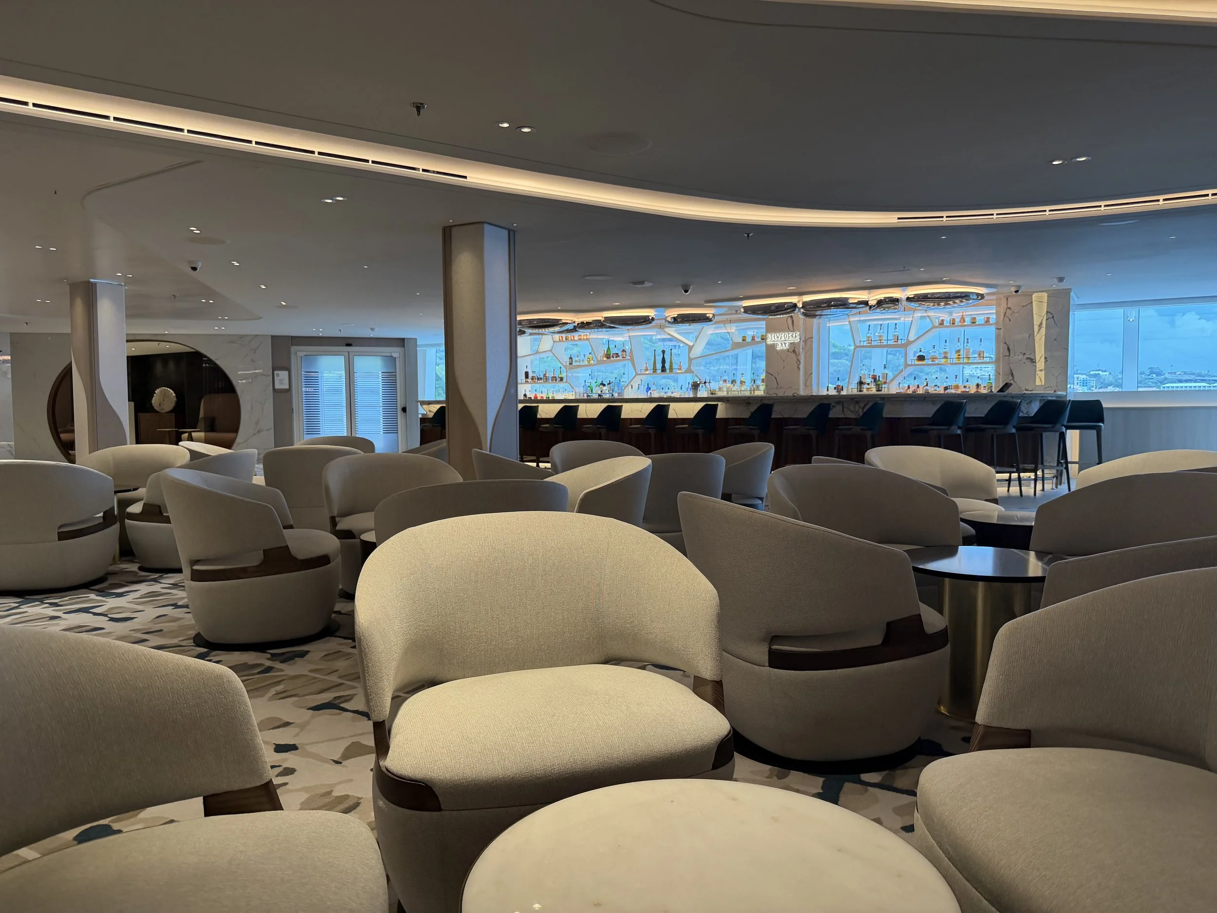 Belvedere Bar onboard Norwegian Luna, © Fraser at Sea