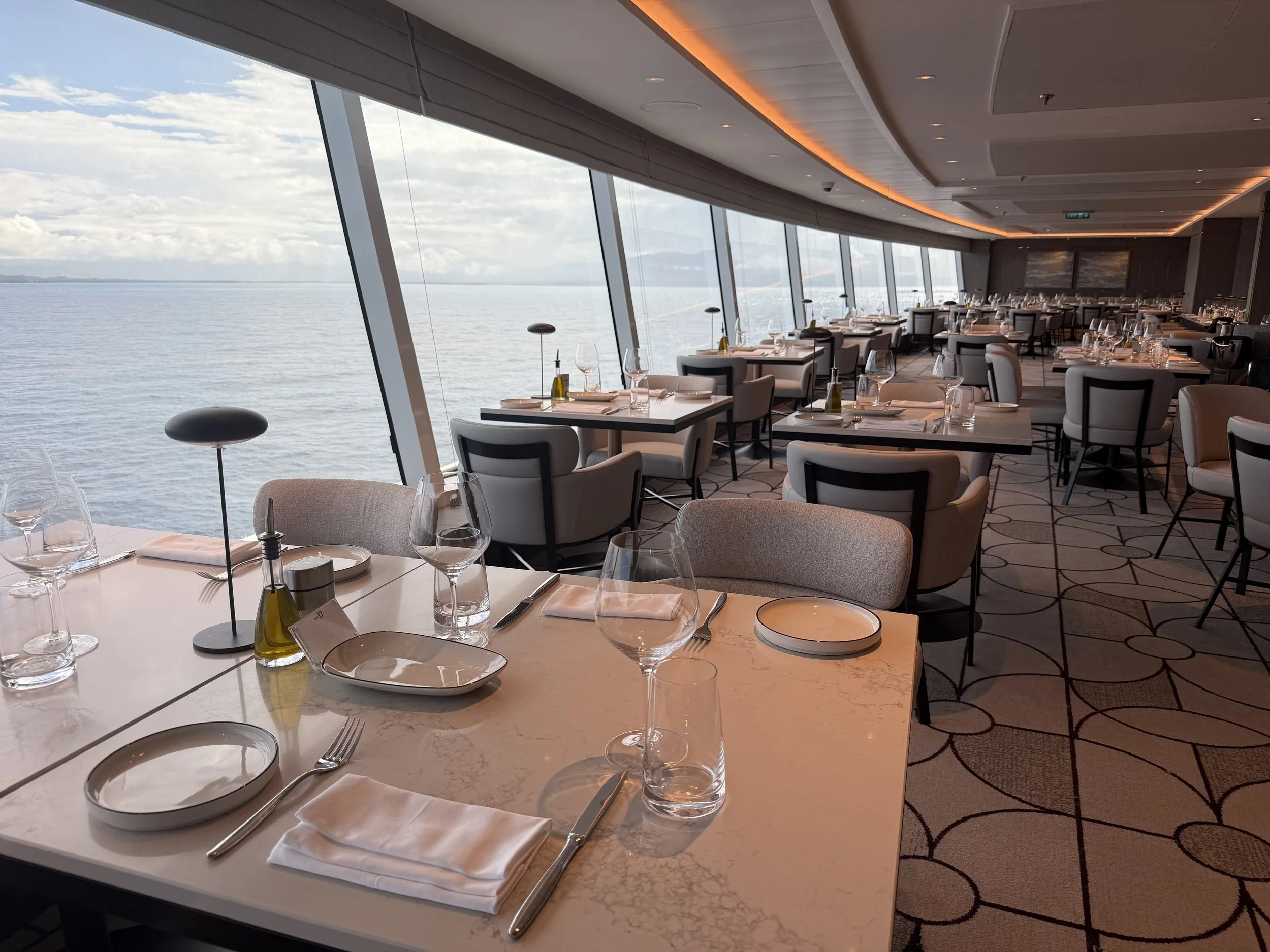 Palomar onboard Norwegian Luna, © Fraser at Sea