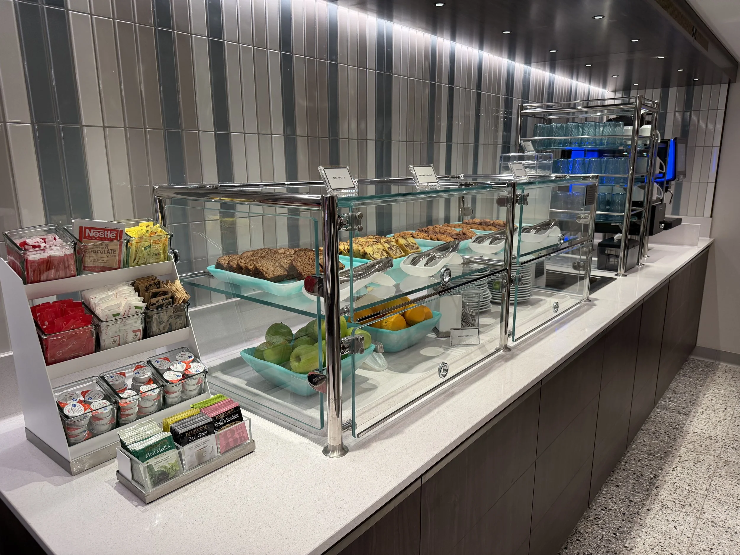 Refreshments within the Studio Lounge onboard NCL Luna