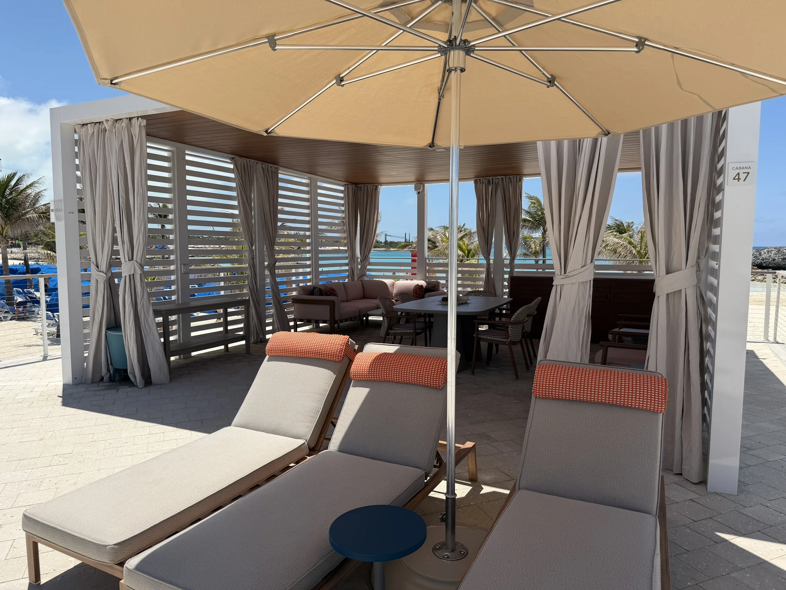 A luxury poolside Cabana on Great Stirrup Cay, © Fraser at Sea
