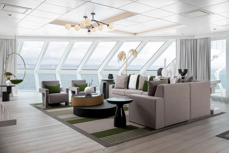 How much does it really cost to cruise in an Iconic Suite onboard a