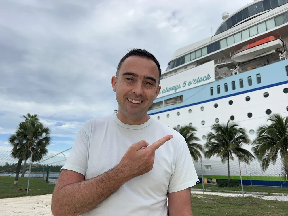 Taking your own alcohol on a Cruise Complete guide — Fraser At Sea