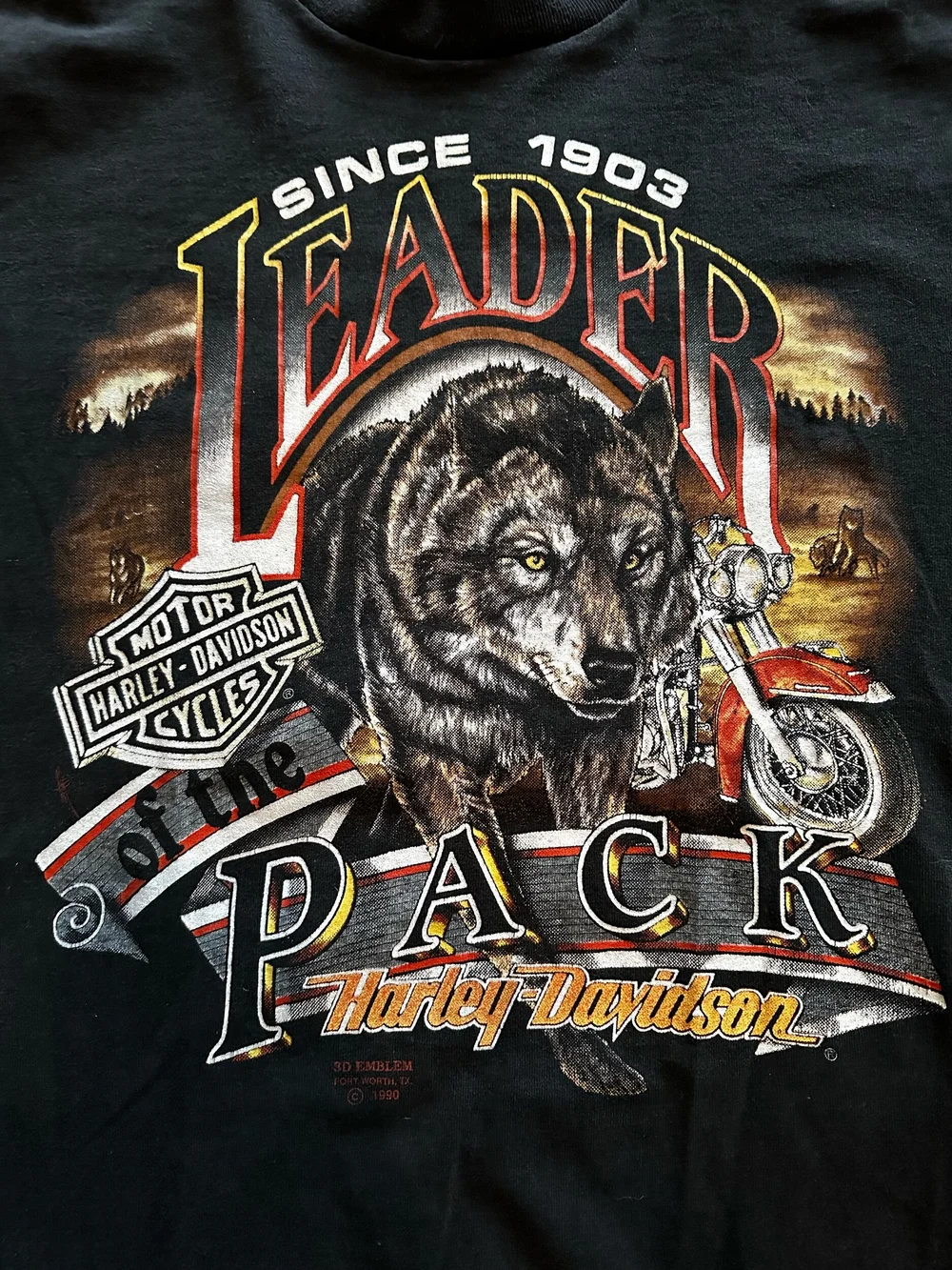 1990 Harley Davidson 3D Emblem Leader of The Pack Wolf Tee