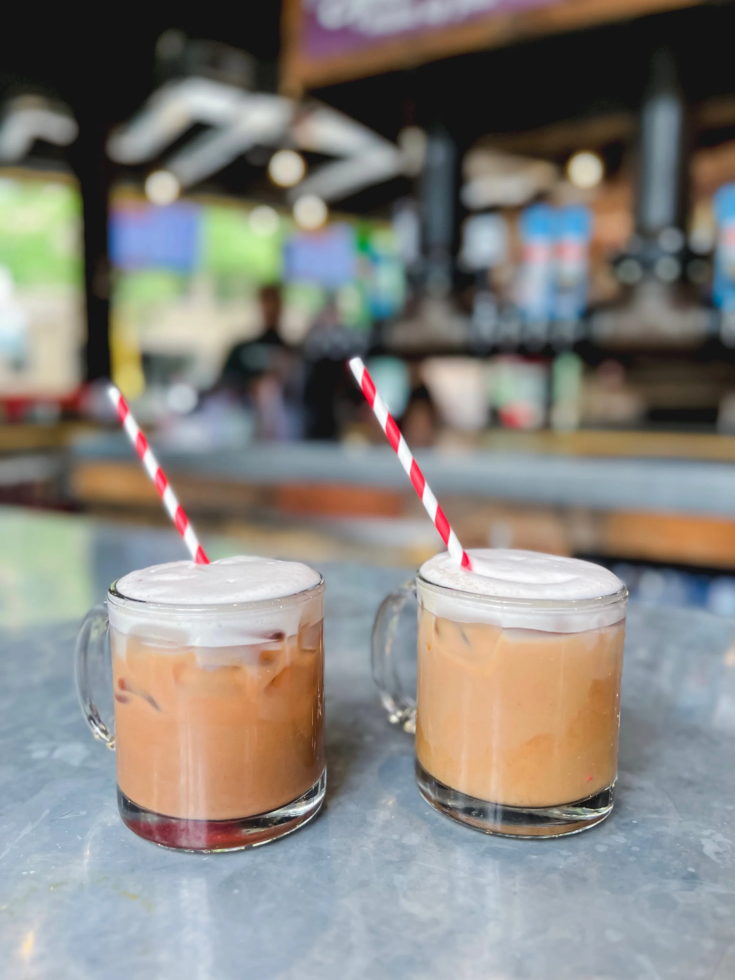 📍 bitter pops, roscoe village 
@bitterpops, i was not fully aware of your coffee game. we know them for their smashburgers and spice bags, but how about their coffee bar? this could be my favorite seasonal latte so far &mdash; the strawberry pie lat
