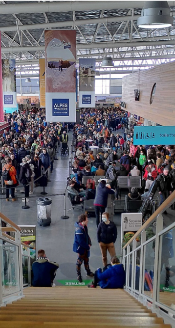 A Good Thing Brits Don't Mind Queuing