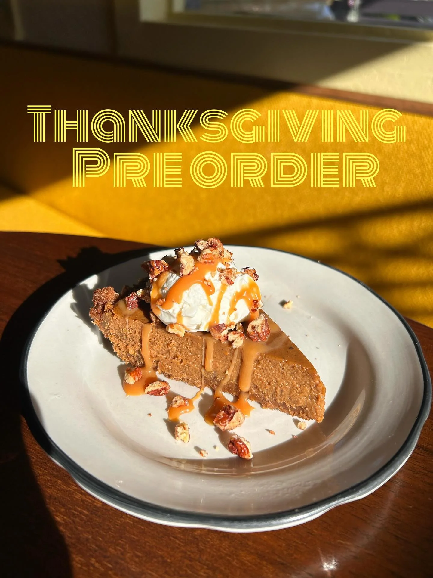 UPDATE: PRE ORDERS ARE NOW CLOSED.
It&rsquo;s a Full moon &amp; we are going full pivot mode &amp; offering only pie on a totally new {to me} ordering system for Thanksgiving this year! Let&rsquo;s do this!

@beas_finefoods GF Spicy browned butter pu
