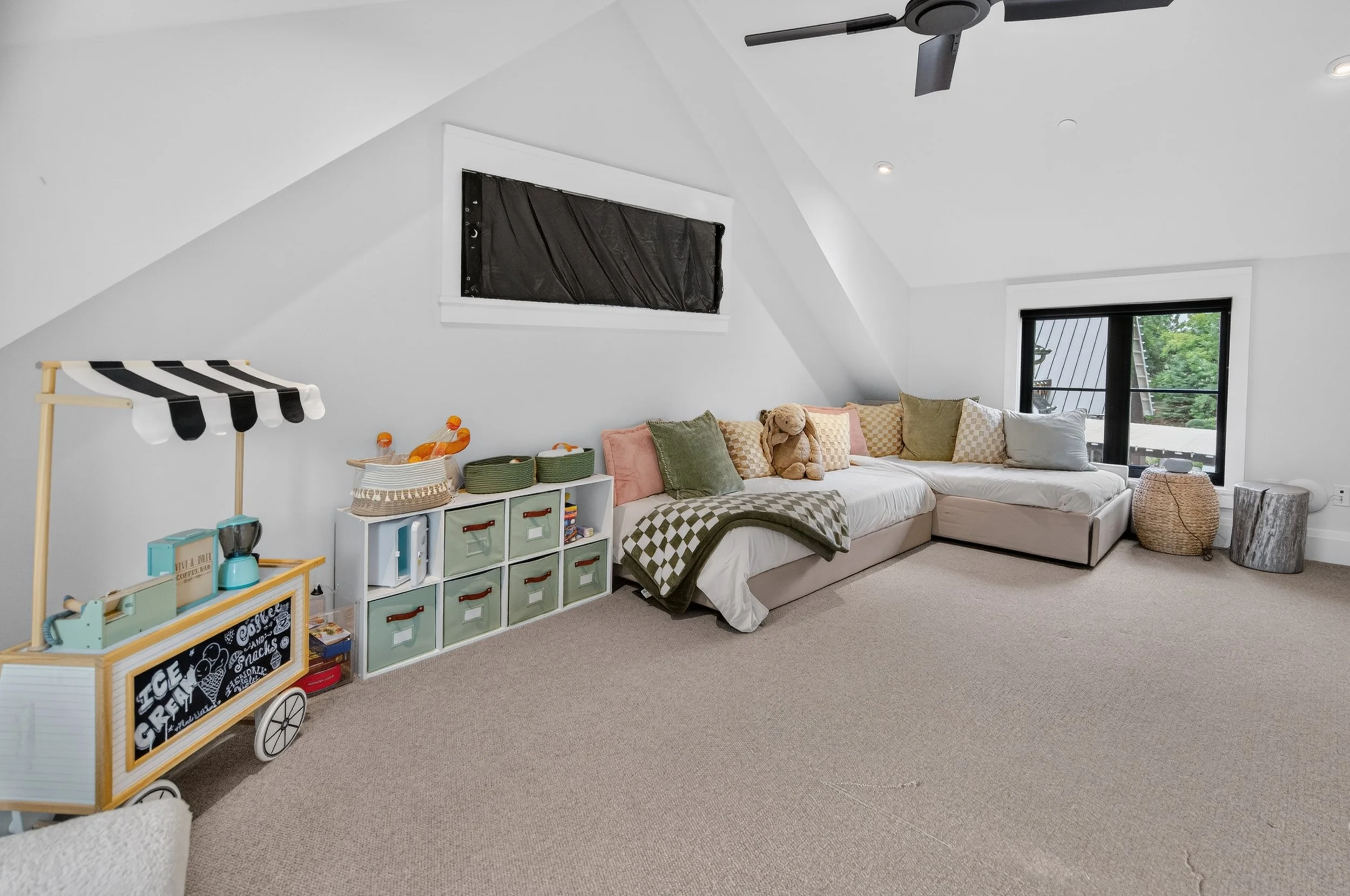 Loft East-2.jpg