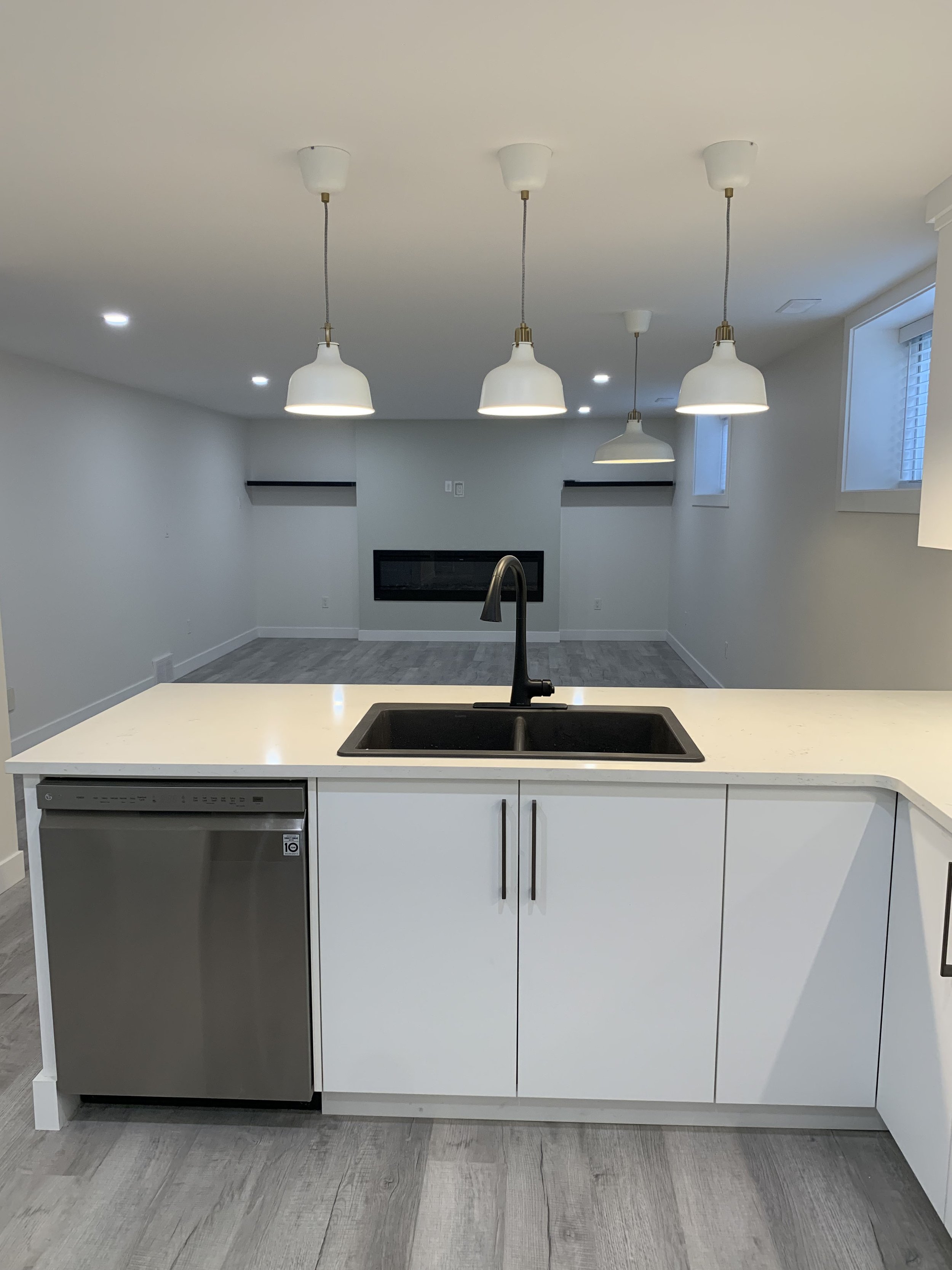 Kitchen4.jpg