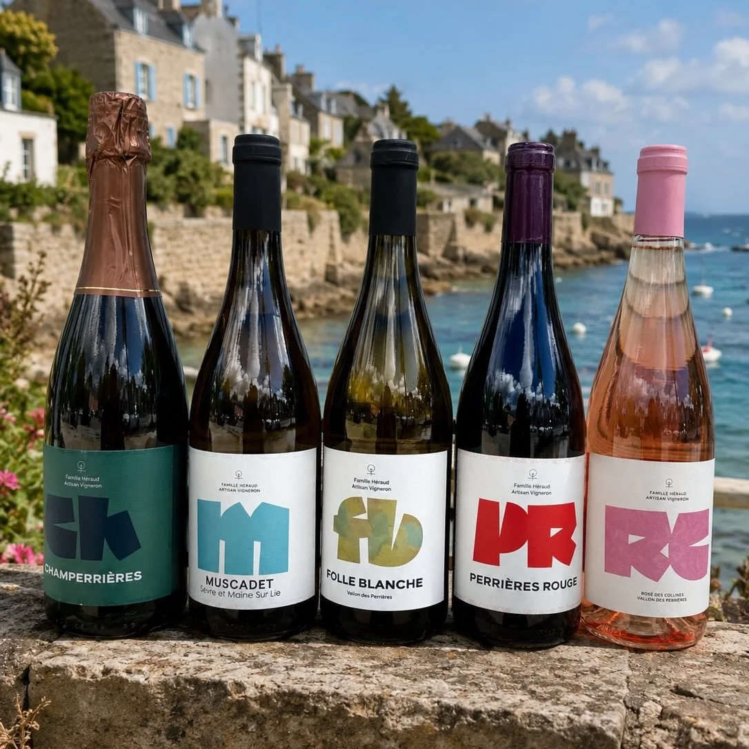 🔸Famille Heraud 🔸
New vintages have arrived! For 5 generations Romain and Gwenael&rsquo;s family has been working the vineyards in Clisson. True natural expressions of the terroir and varietals leave you with a sense of place. Fresh, salty and brig