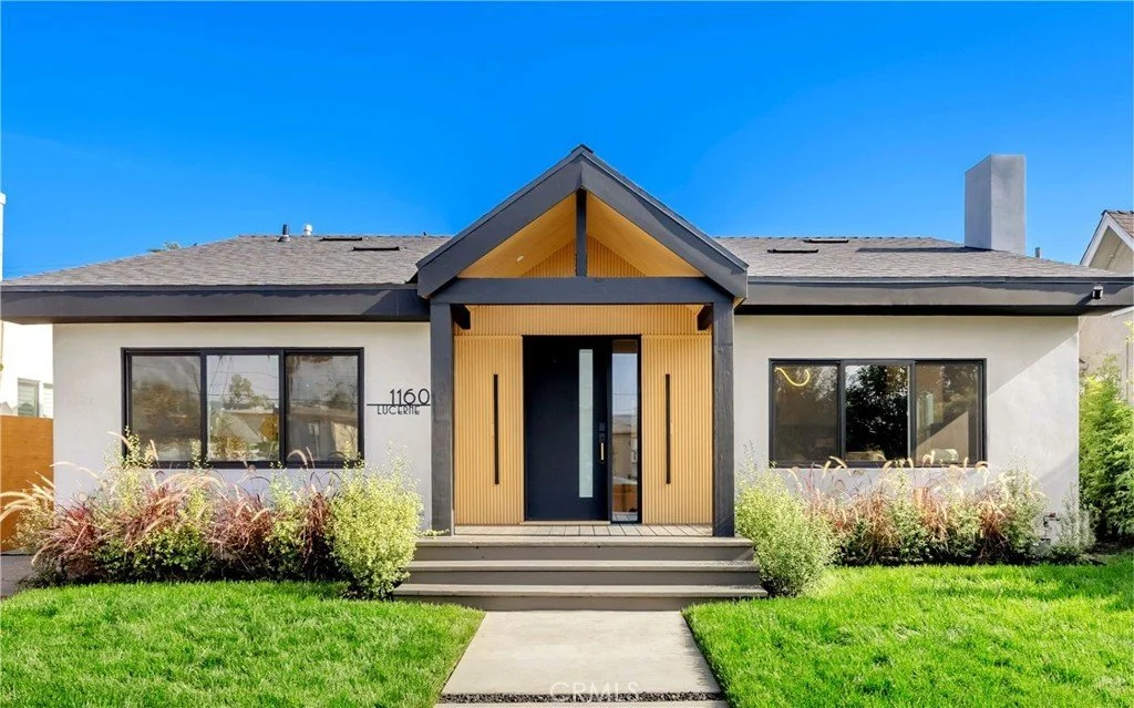 1160 S Lucerne Blvd | Mid-Wilshire