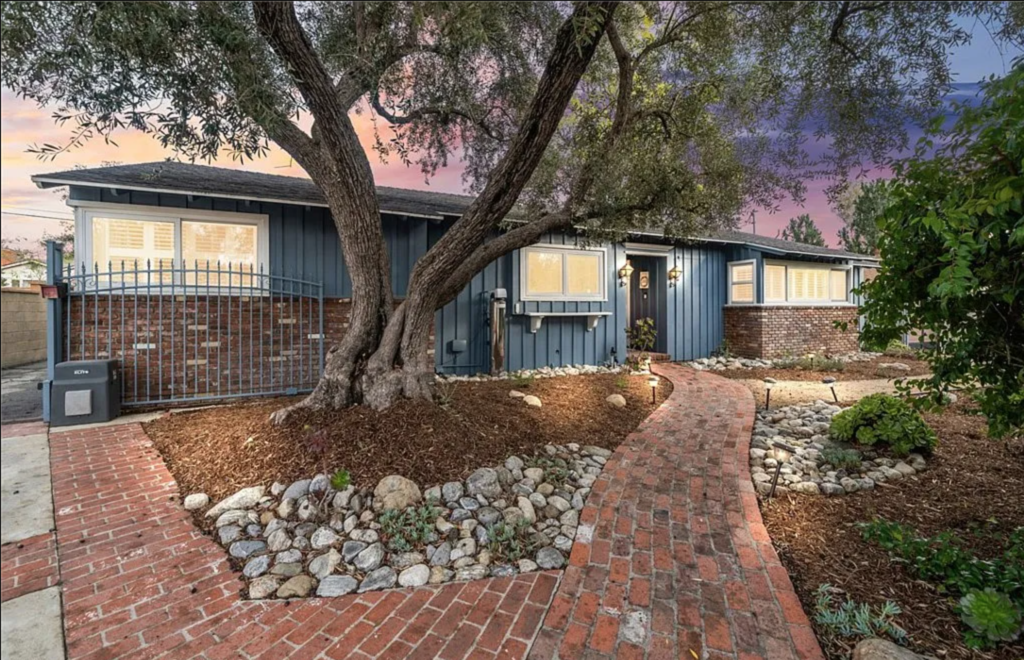 1372 N Mountain Ave | Claremont