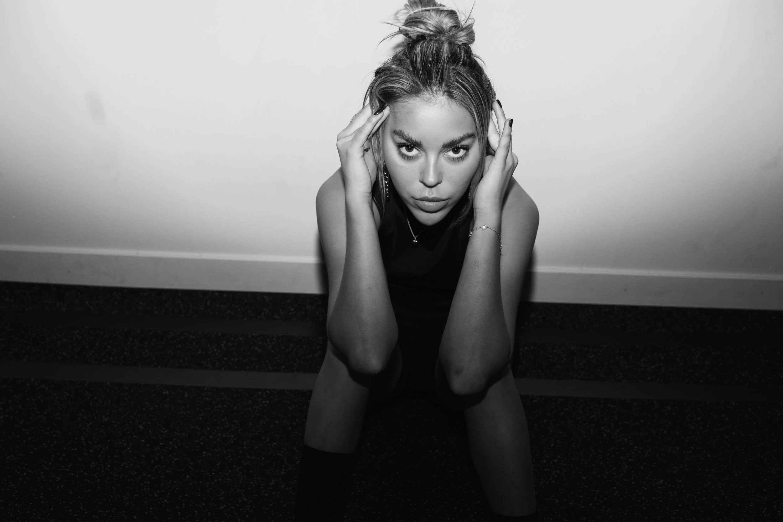 Black&White.jpg