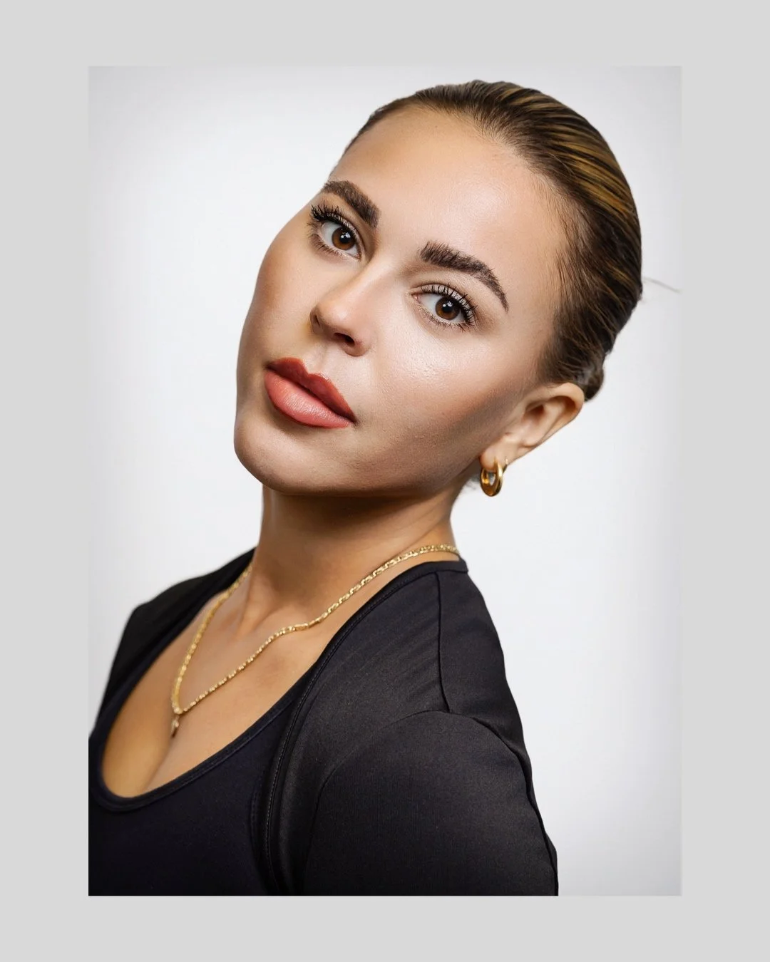 Headshot (Nov 2025).JPG