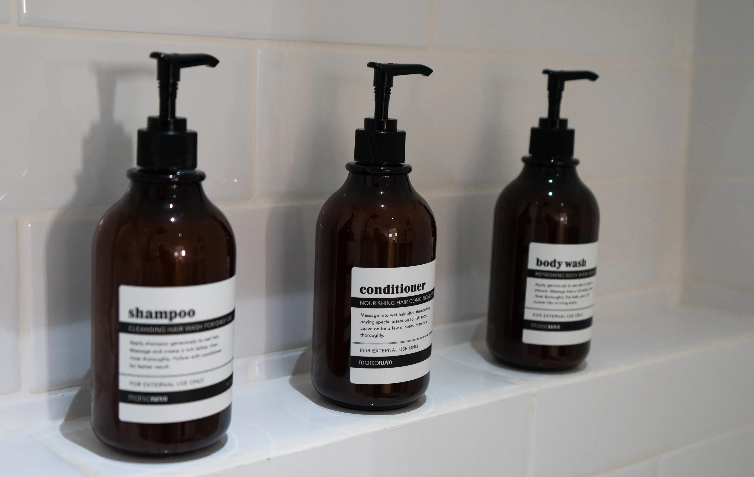 Master Bathroom_03.jpg