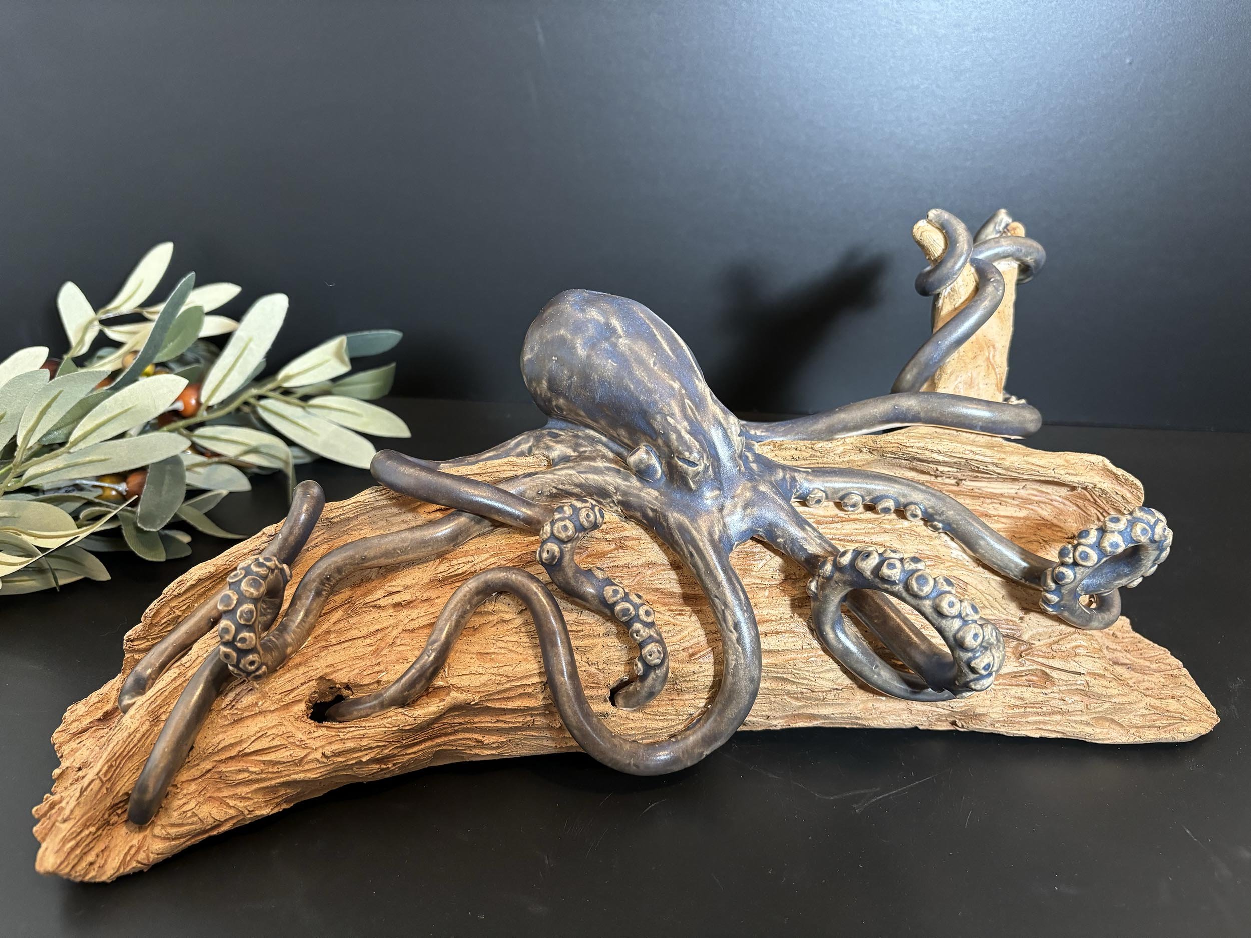 Octo-Sculpture-Driftwood-b.jpg