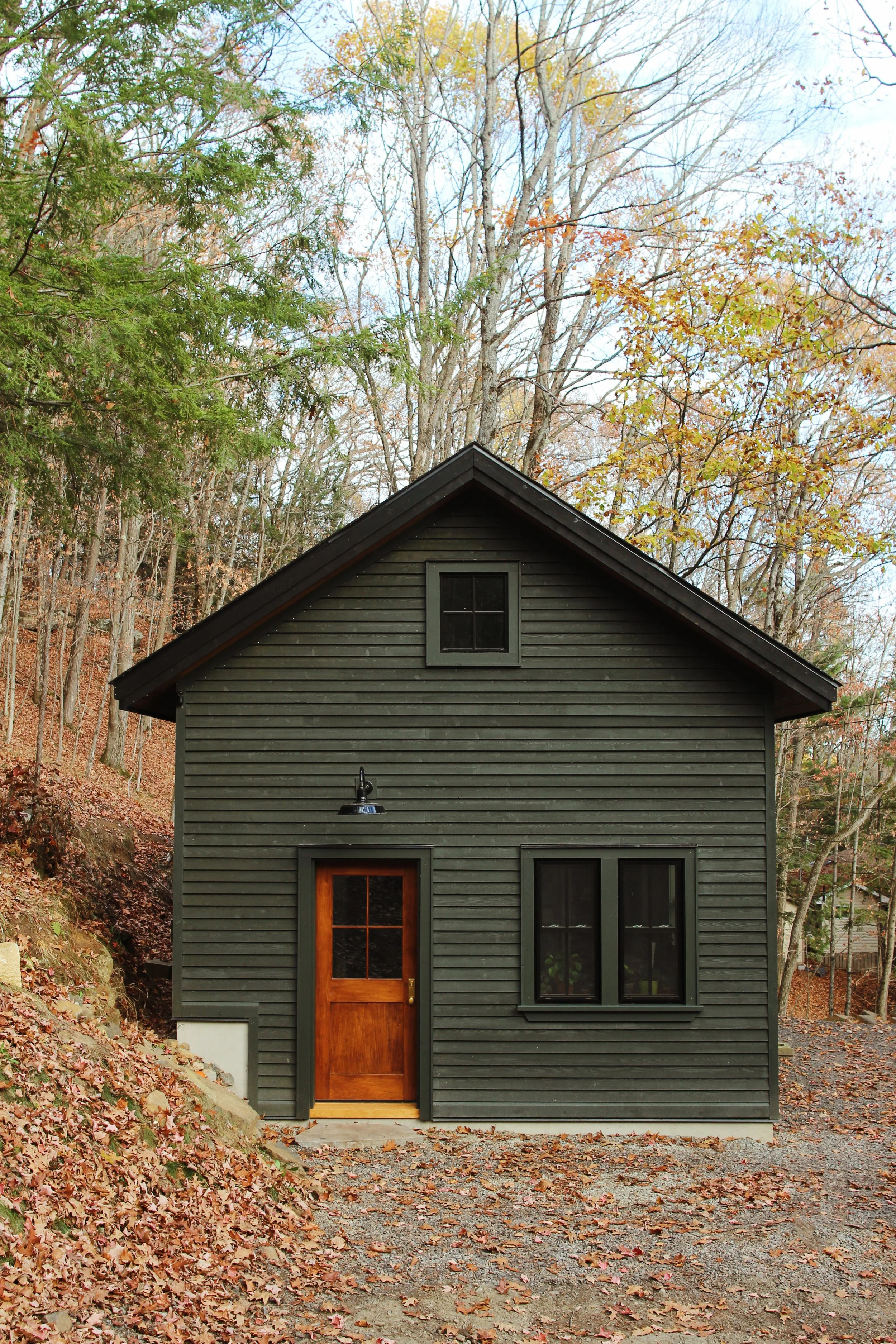 SteepHillStudio_SleepingCabin_Exterior_2.jpg