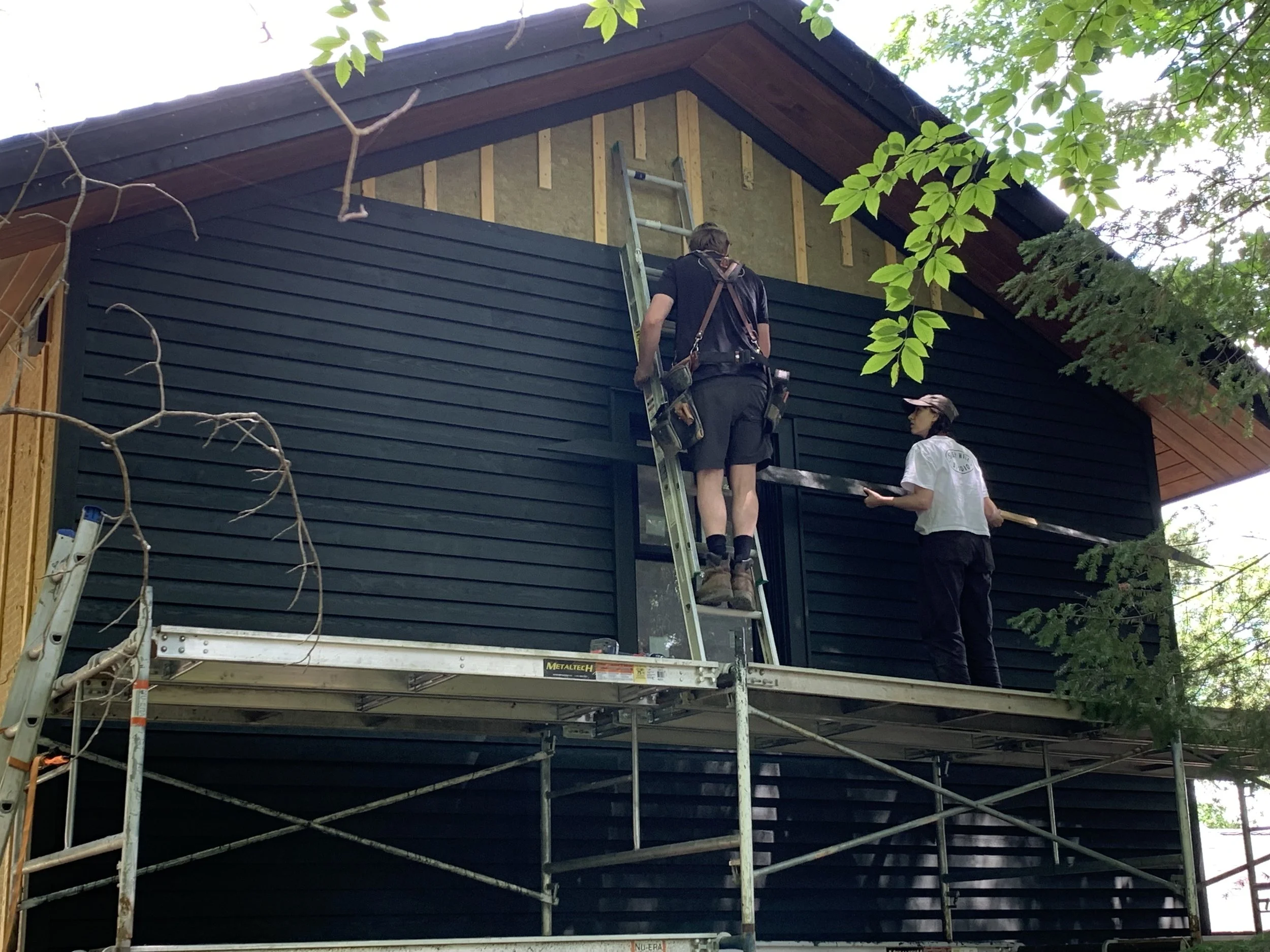 SHS_Siding_West_Wall_Progress_5887.jpg