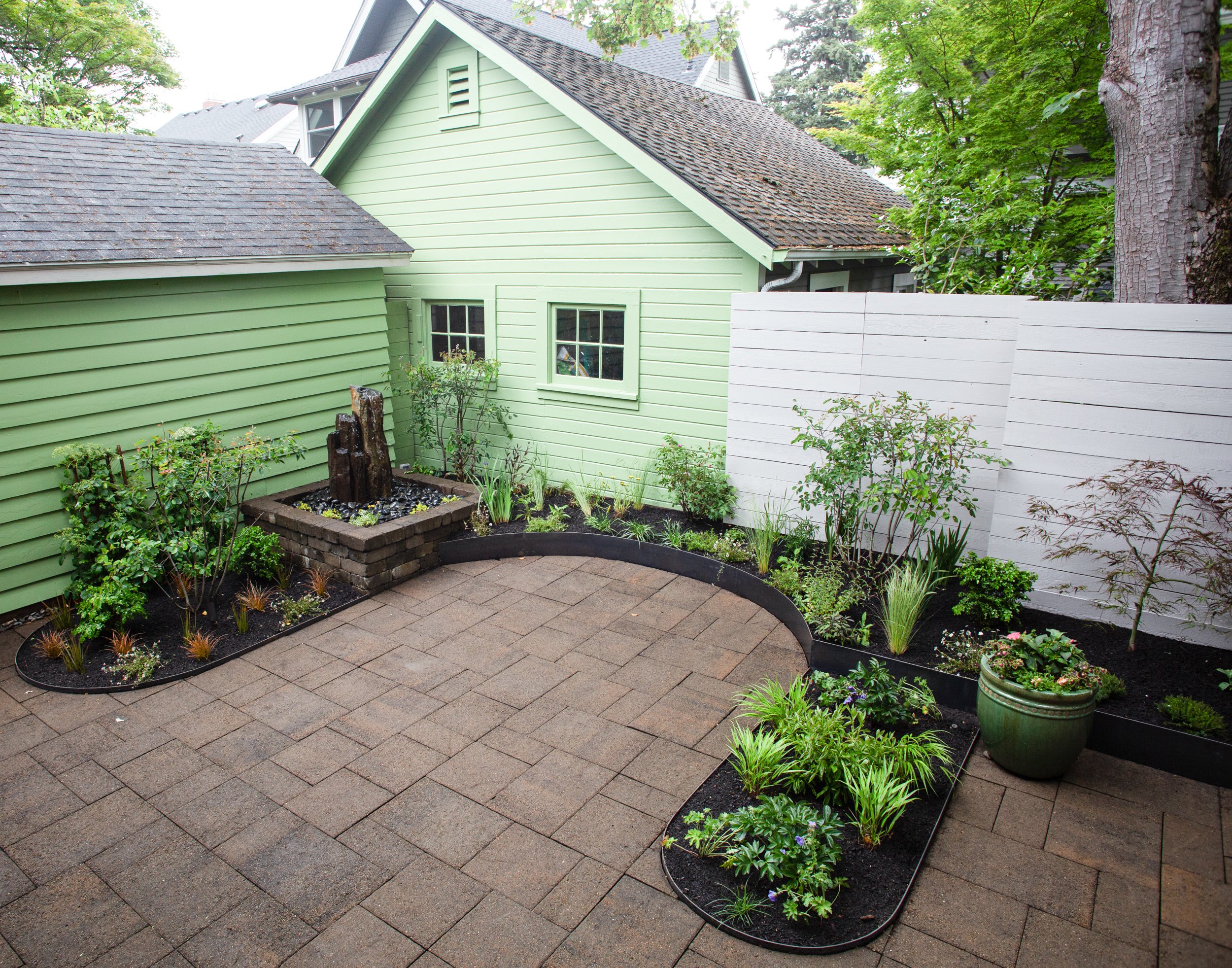 Garden Riot_sam m_naturalistic design-17.jpg