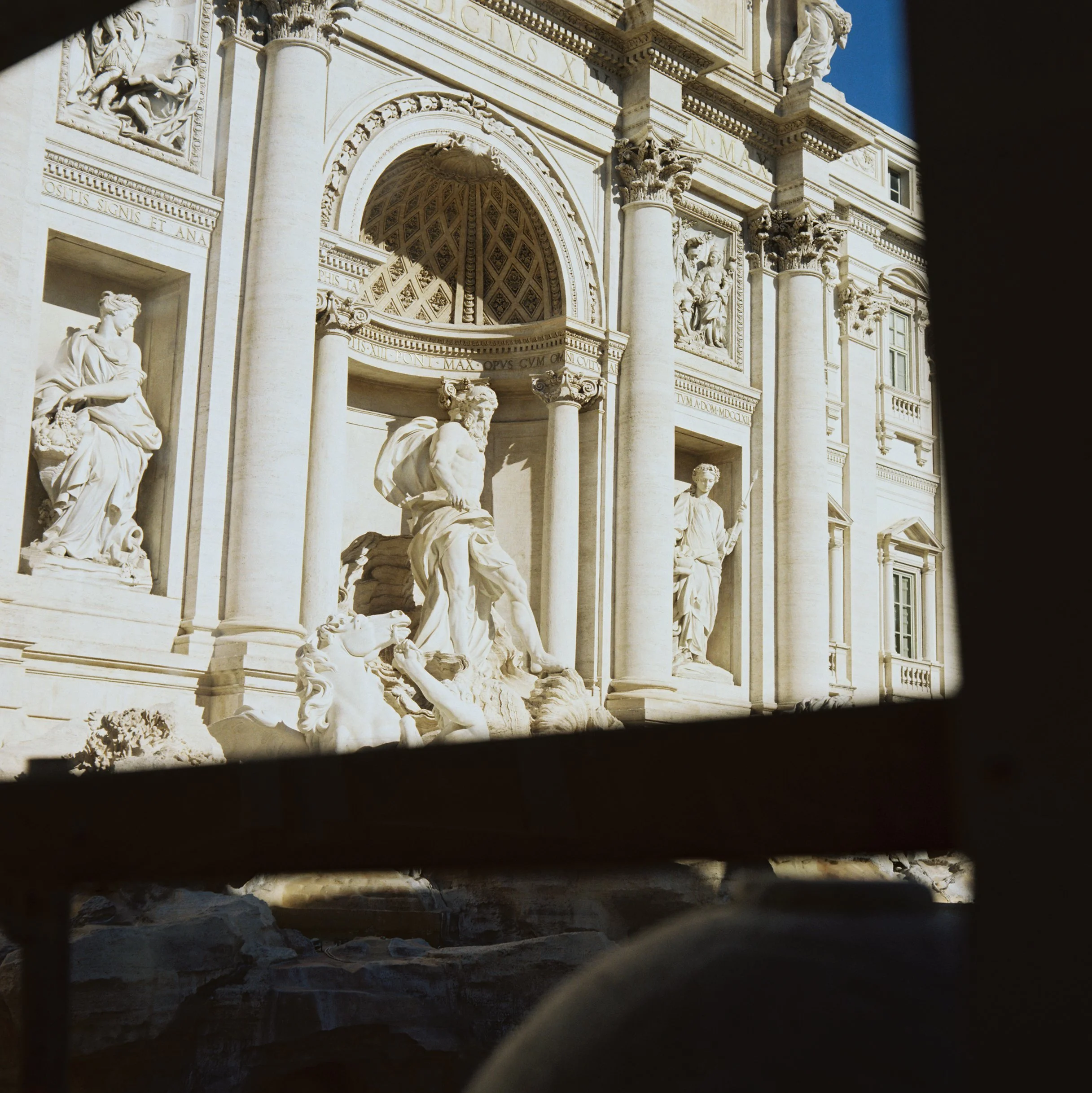 Honeymoon in Italy - Mamiya c330 - gold 200-35.jpg