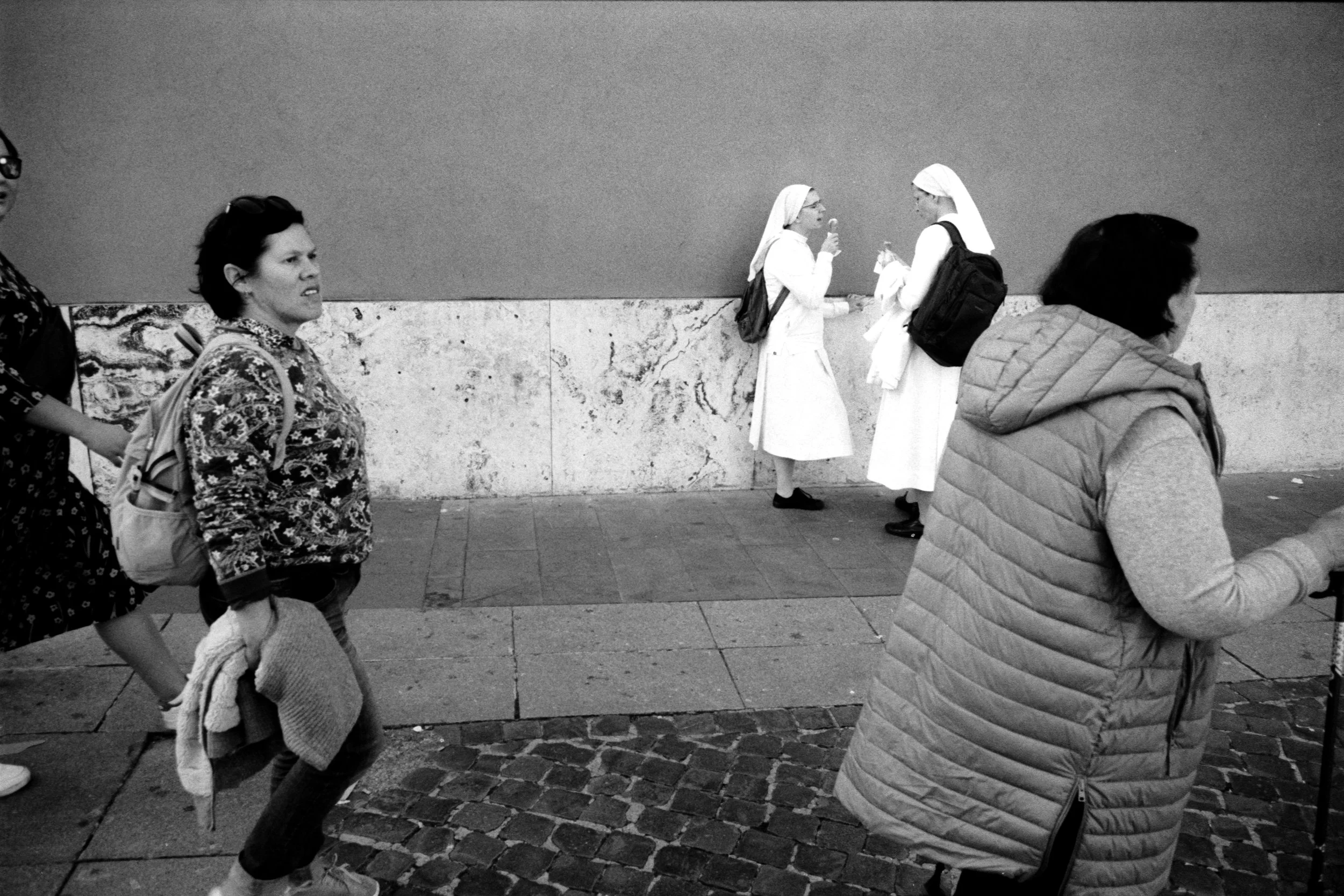 Italy 2024 Honeymoon BandW-25.jpg