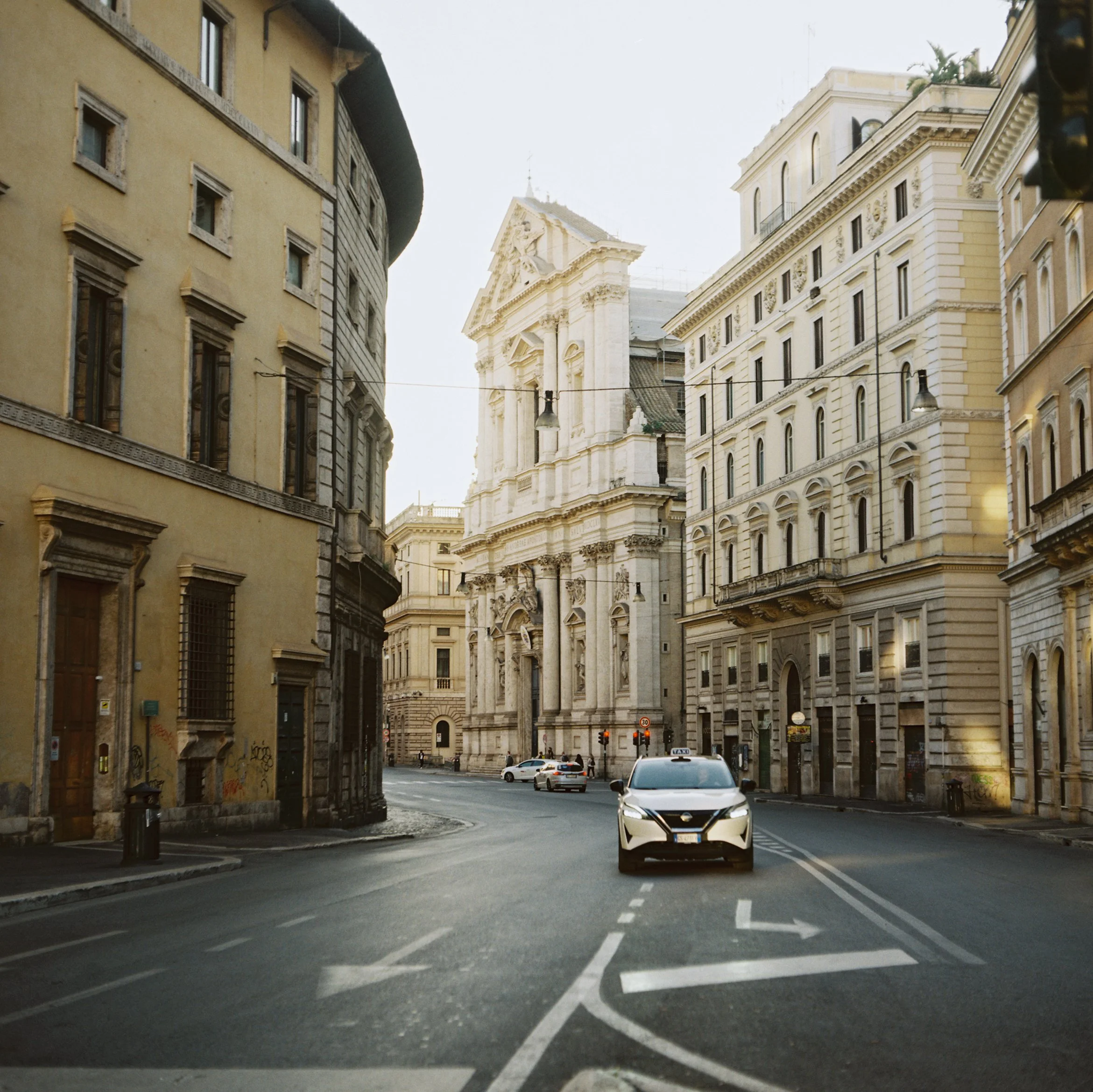 Honeymoon in Italy - Mamiya c330 - gold 200-24.jpg
