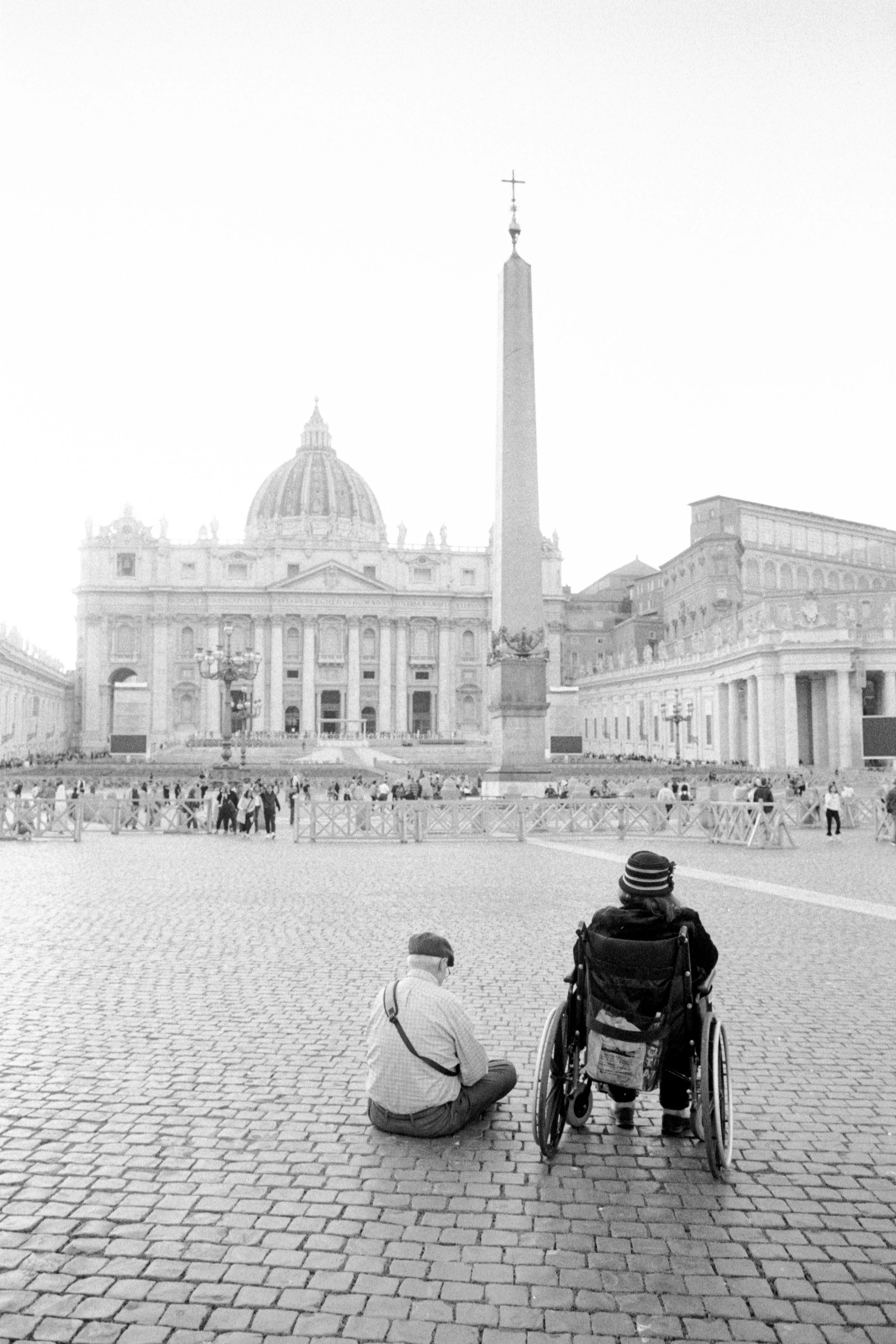 Italy 2024 Honeymoon BandW-48.jpg