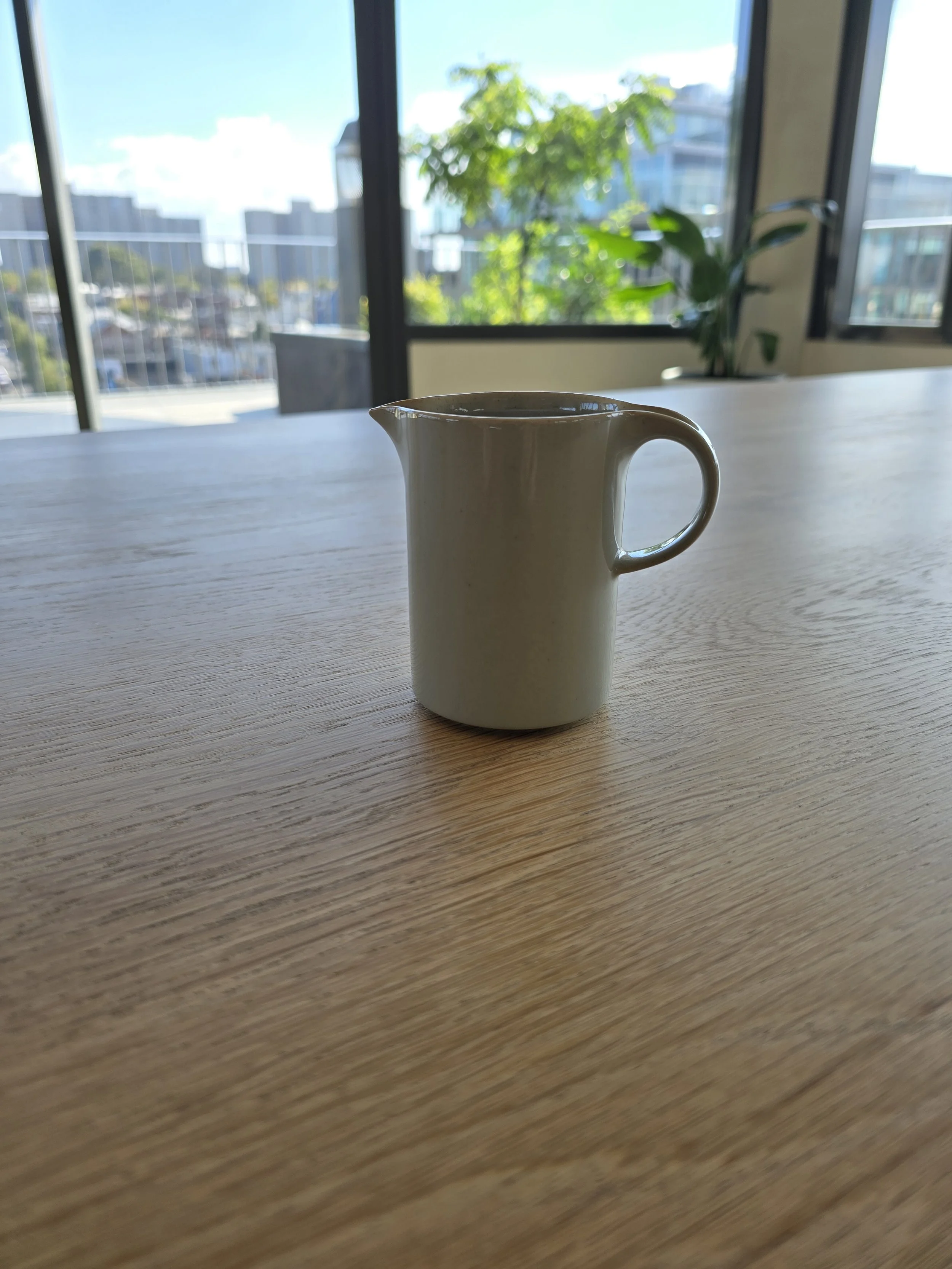 Moderato Creamer