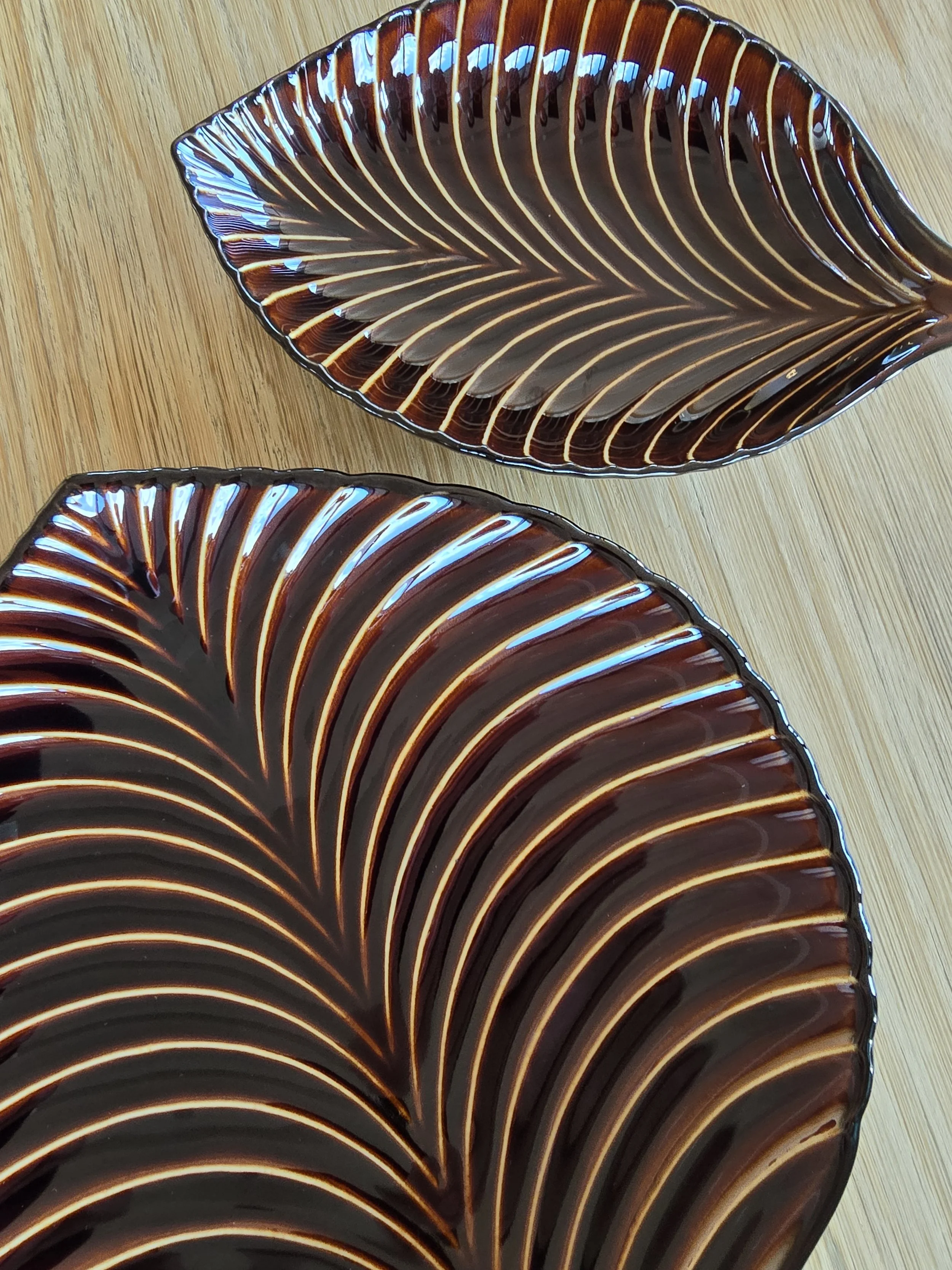 Giyaman Leaf Plate Large