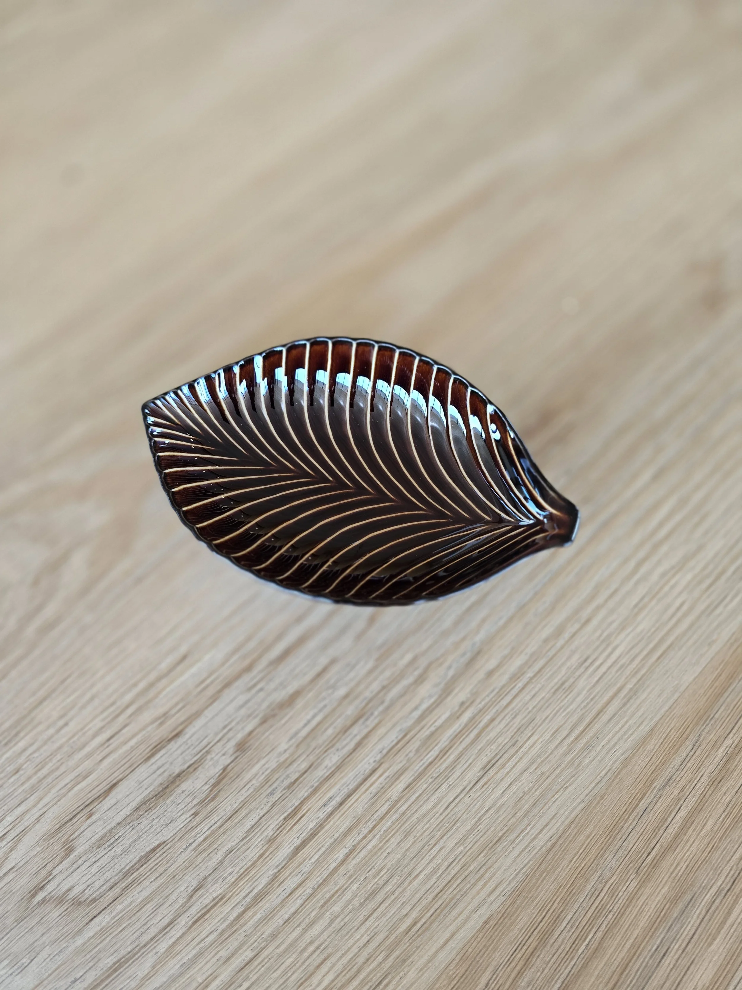 Giyaman Leaf Plate Small