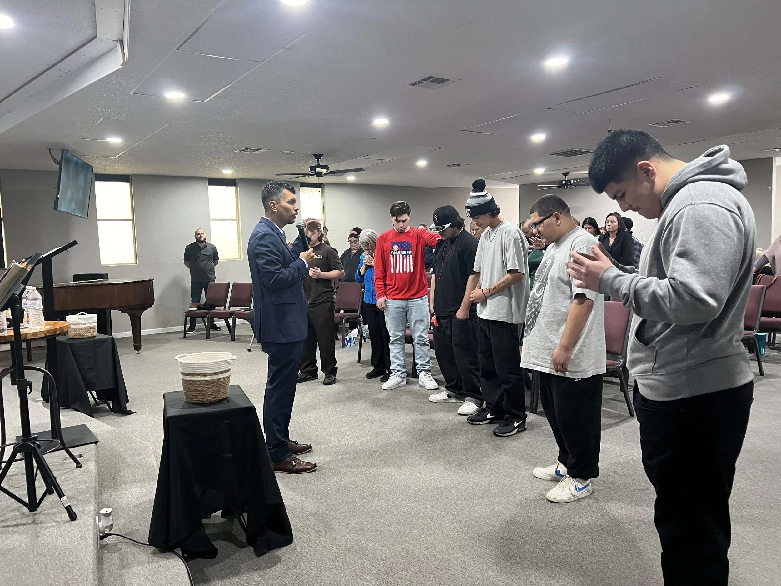 Bible Study Classes Start/ Inicio Clases Biblica