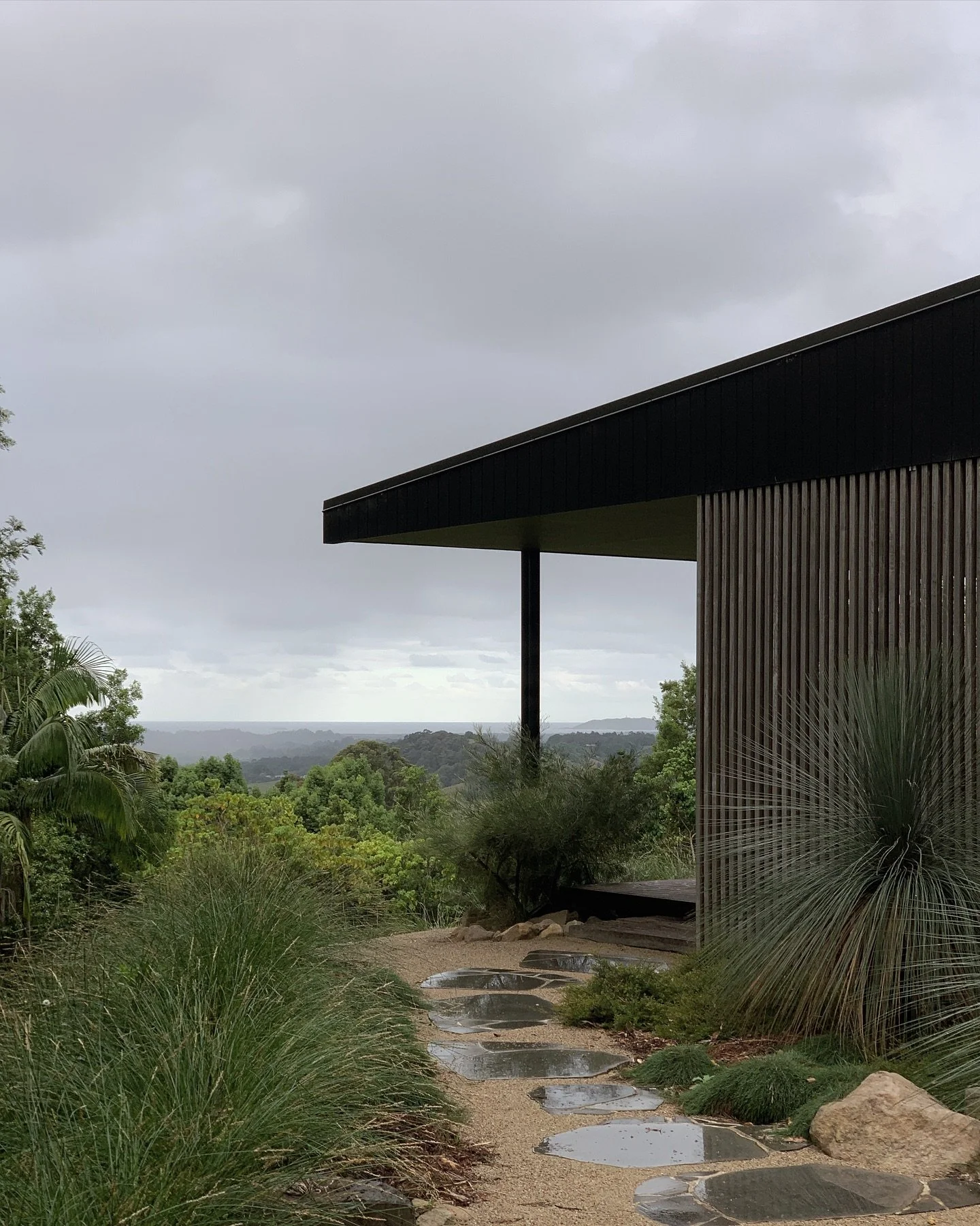 Coolamon Pavilions - Soaring over a rainy Byron Bay
@hga.architects 
@mrbconstructions 
.
.
.
.
.
.
.
.
.
.
.
.
#coorabell #coolamon #regionalarchitecture #byronbayhinterland #byronbayarchitecture #smallarchitecture #tinyhome #architectureconcept #ar