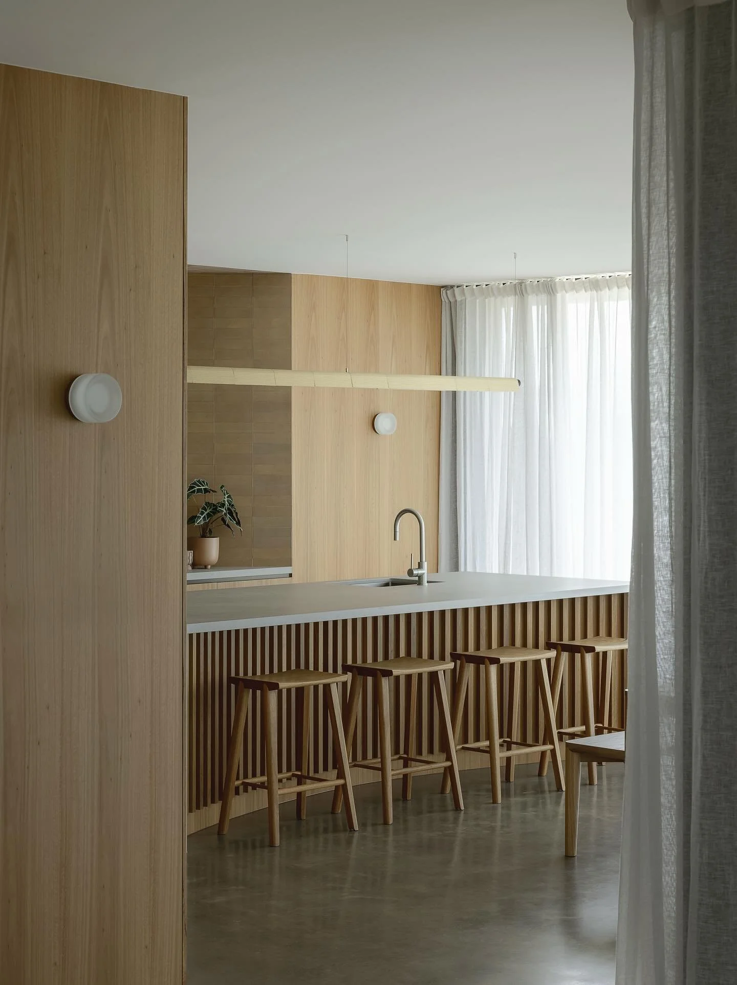 Sharpe House - Skennars Head
@hga.architects 
📷 @brockb____