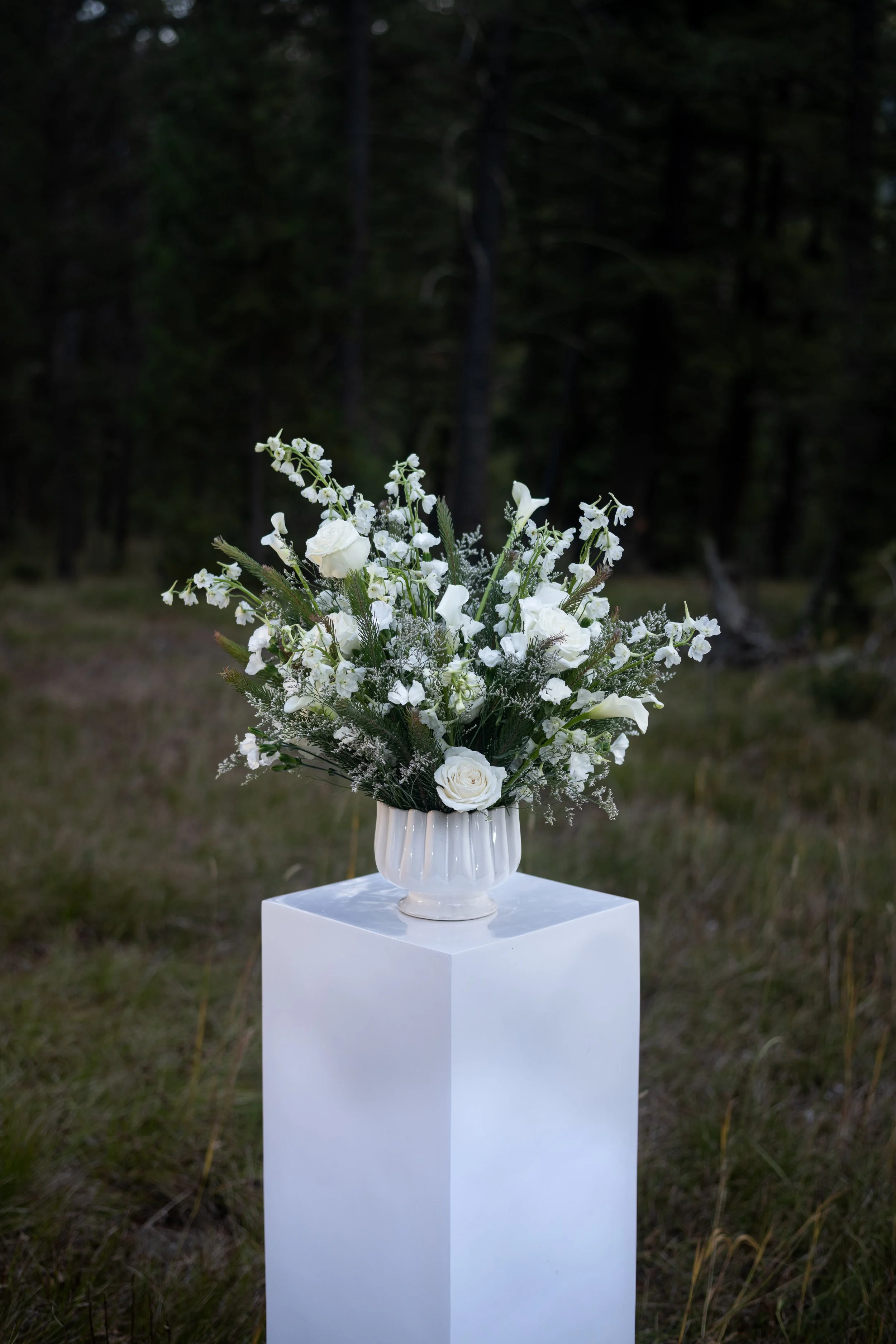Winter Whites Arrangement.JPG