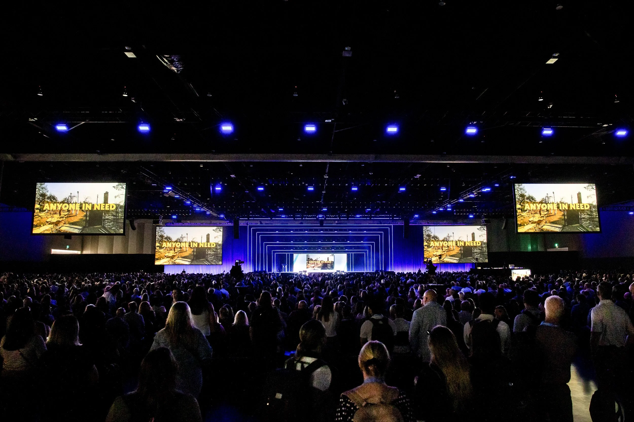 Rear-Overview-of -conference-audience-with-a-full-house_2.jpg