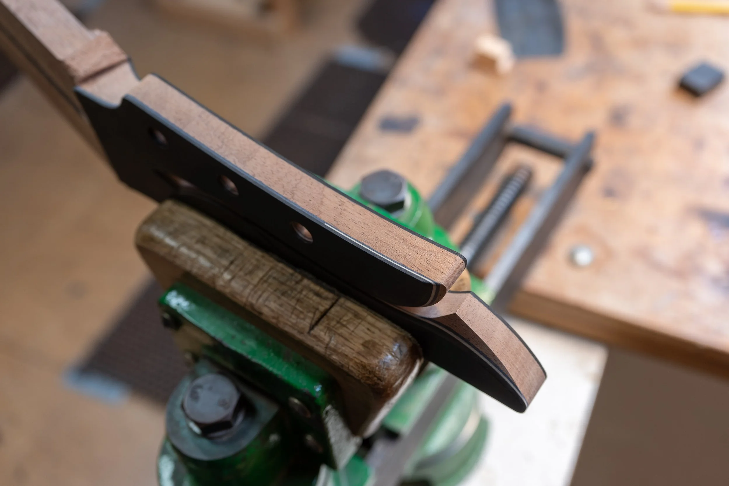 After shaping, the white veneer was revealed partially on the sides. 