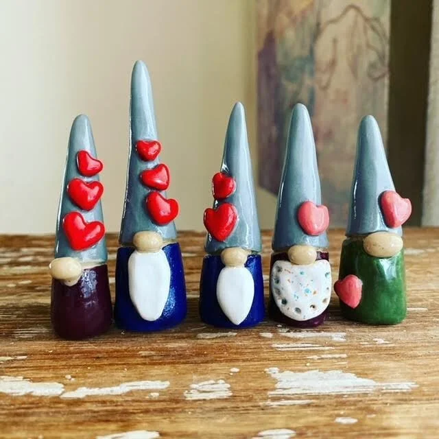 Tomorrow! Join us at @shopsatsportsmenslodge for an amazing day of shopping small and shopping local with some remarkable makers and creatives.
We’ll be joined by the delightful and talented @rootedclayandpaper whose #handmade ceramics are a n