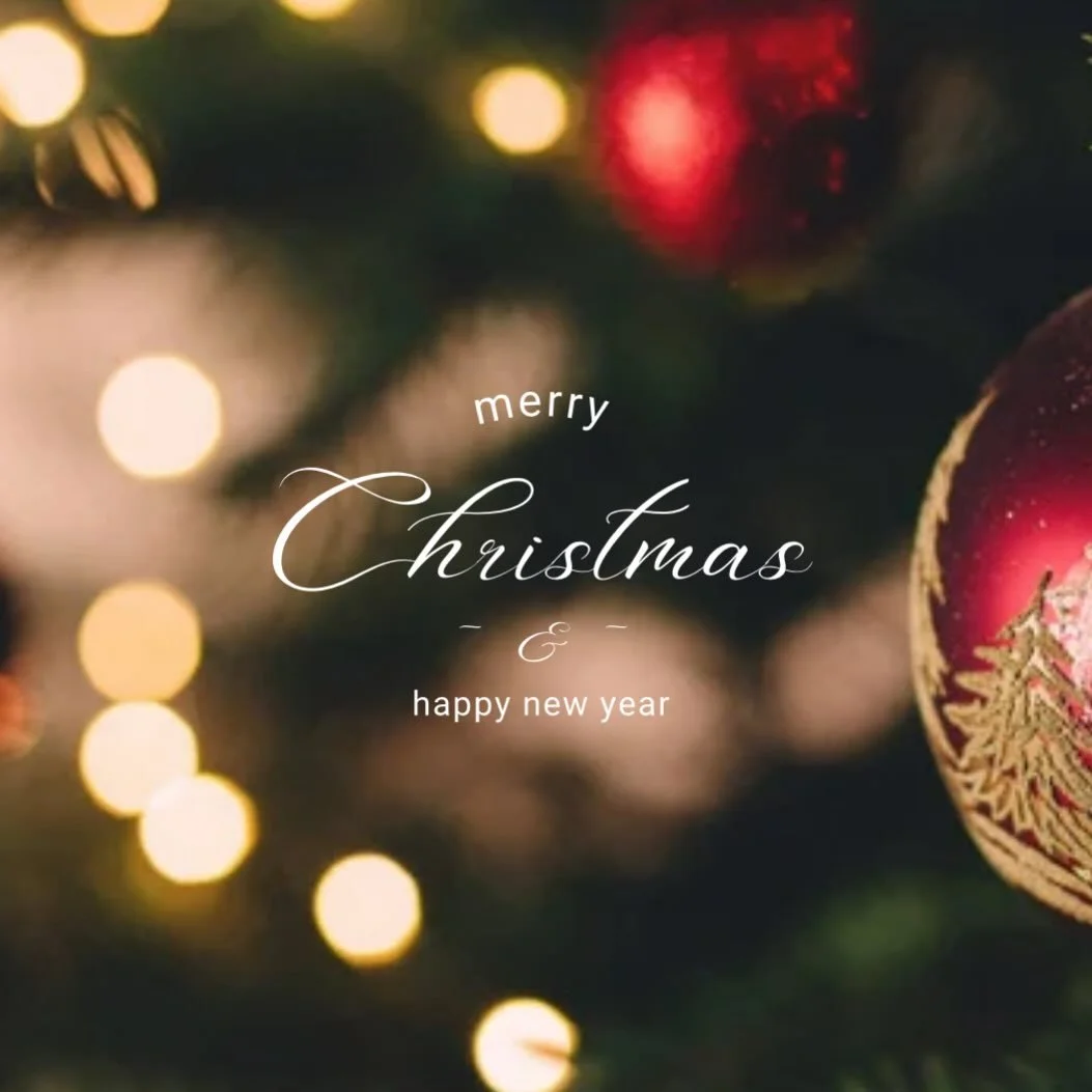 ☀️A hearty Merry Christmas and happy holidays to everyone☀️ May your day be full of peace, good food, good company and joy- may you even enjoy some sunshine. 

(We hope all your gifting is grand- we know you shopped small, good job getting the best g