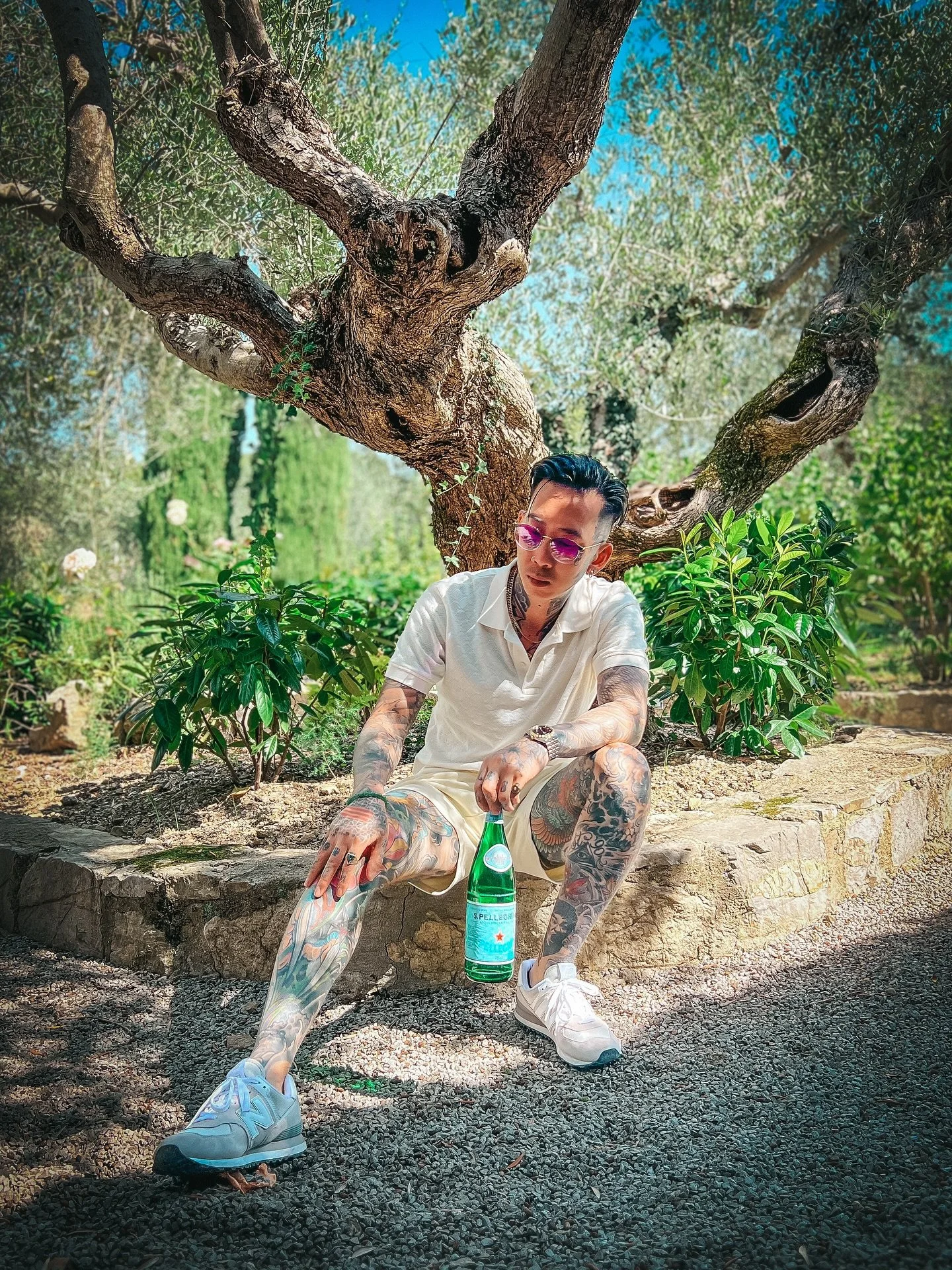 Stay Hydrated Gang💧
Get on your Ink Suit ➥ studiocong.com