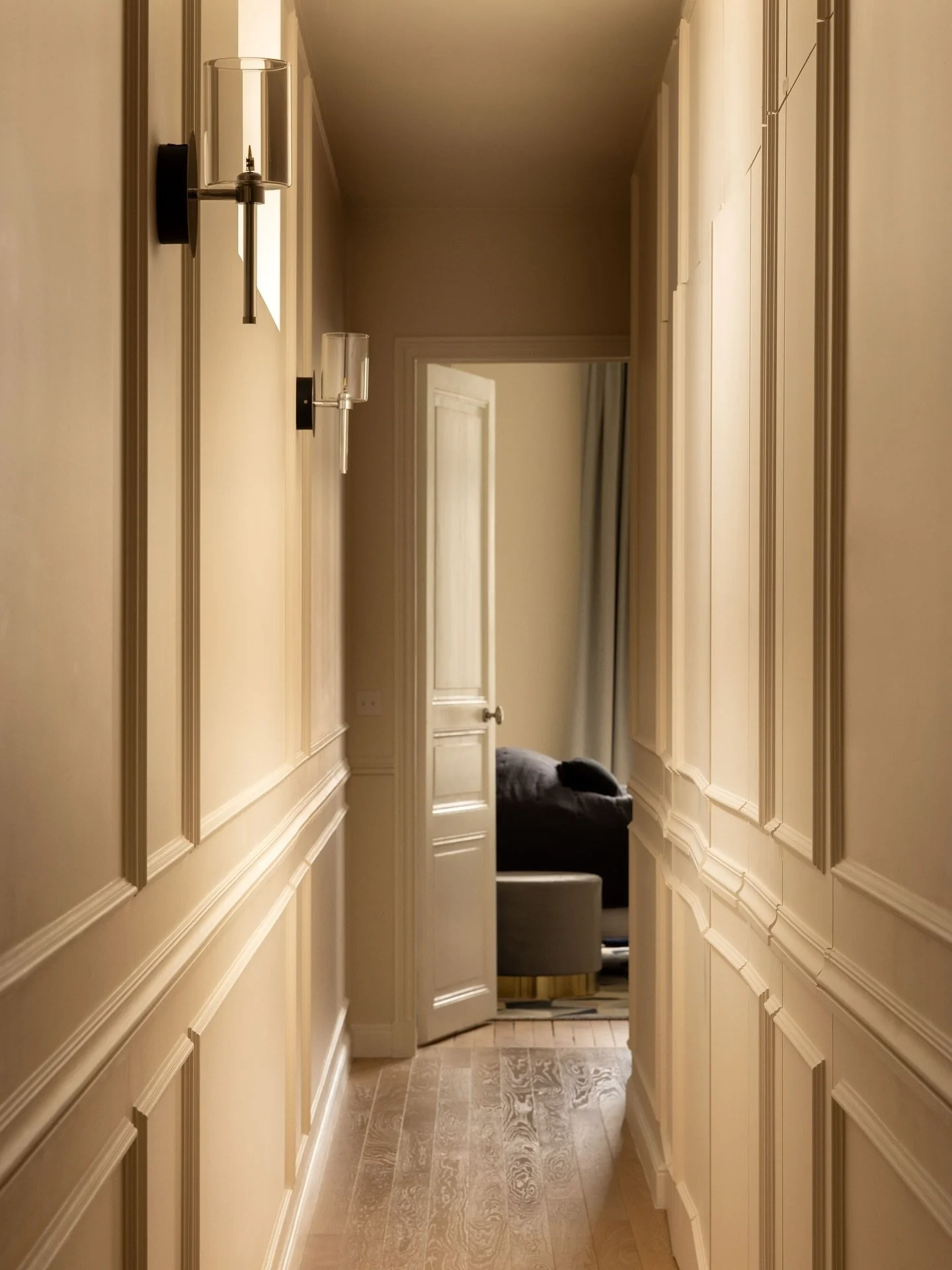 D&eacute;tails &ndash; projet Ternes avec @katzstudio.architecture 

#R&eacute;novationAppartement #InteriorDesignParis #architectureparis