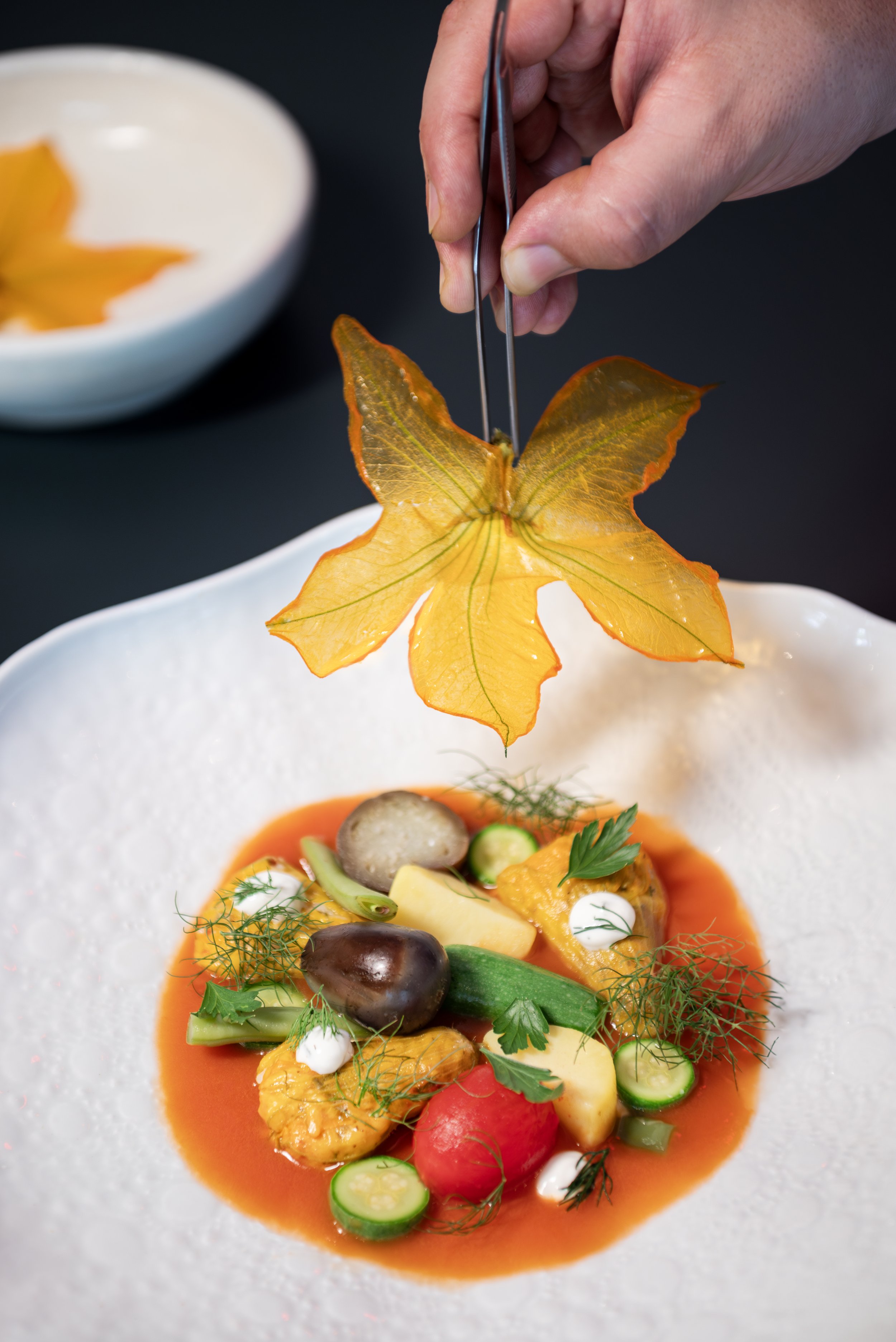 Yiannis Papakonstantinou - Broadway r