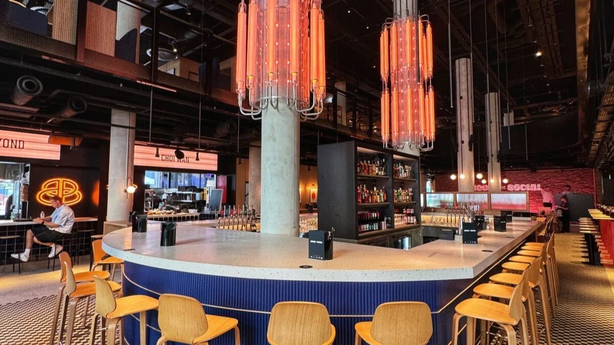 Food Hall Market Grows 26% While Hospitality Contracts