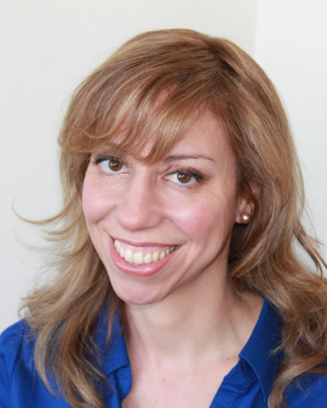 Natalia Cepeda Headshot