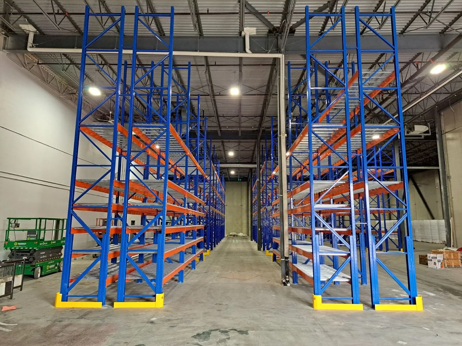 Custom pallet racking project - Heavy duty Redirack storage system