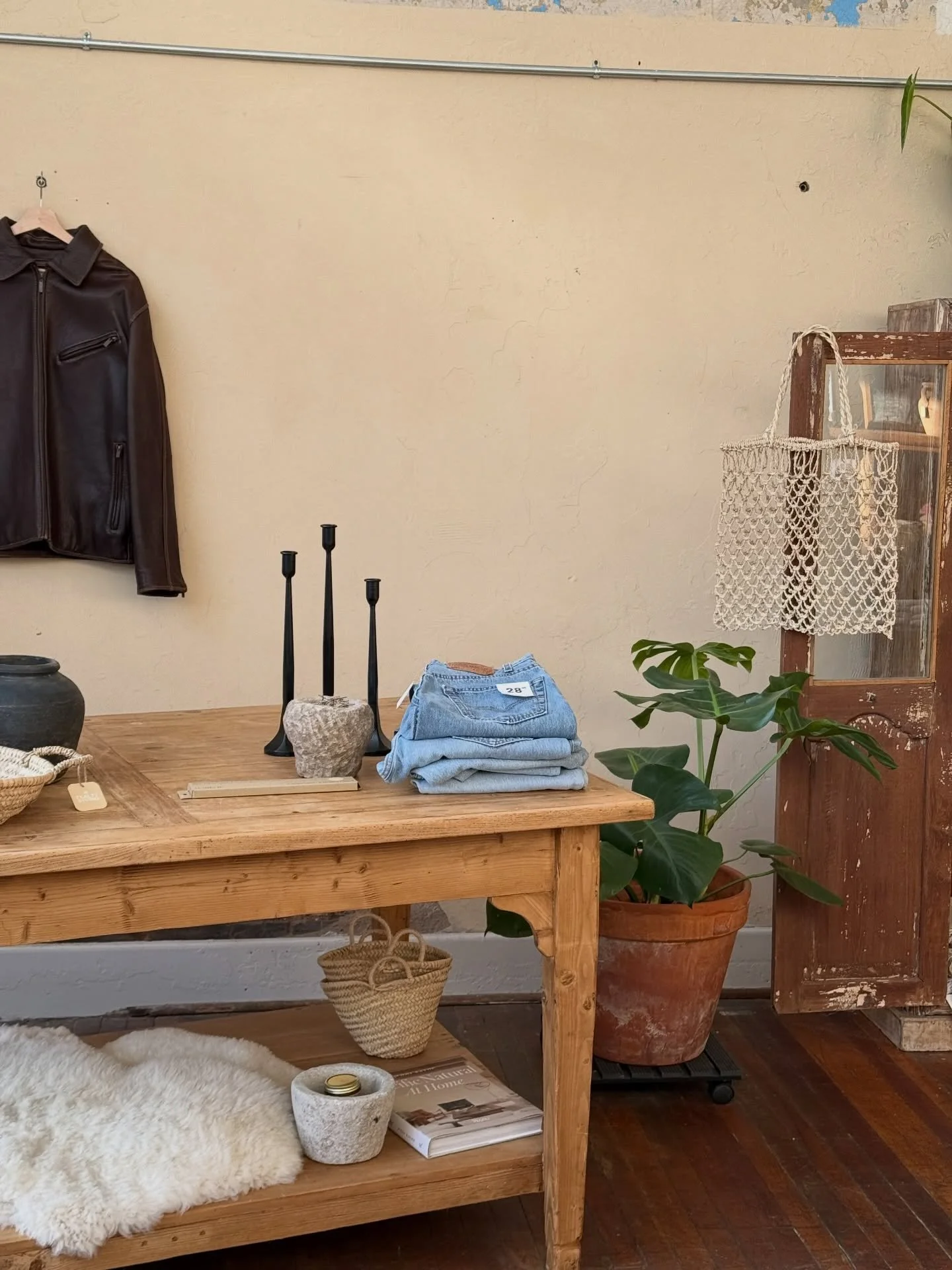 Shop refresh ✨ slowly adding new inventory for the new year. Can&rsquo;t wait to share with you the ideas and events we have coming up! 

Open Thurs-Sat 
10 am - 4 pm