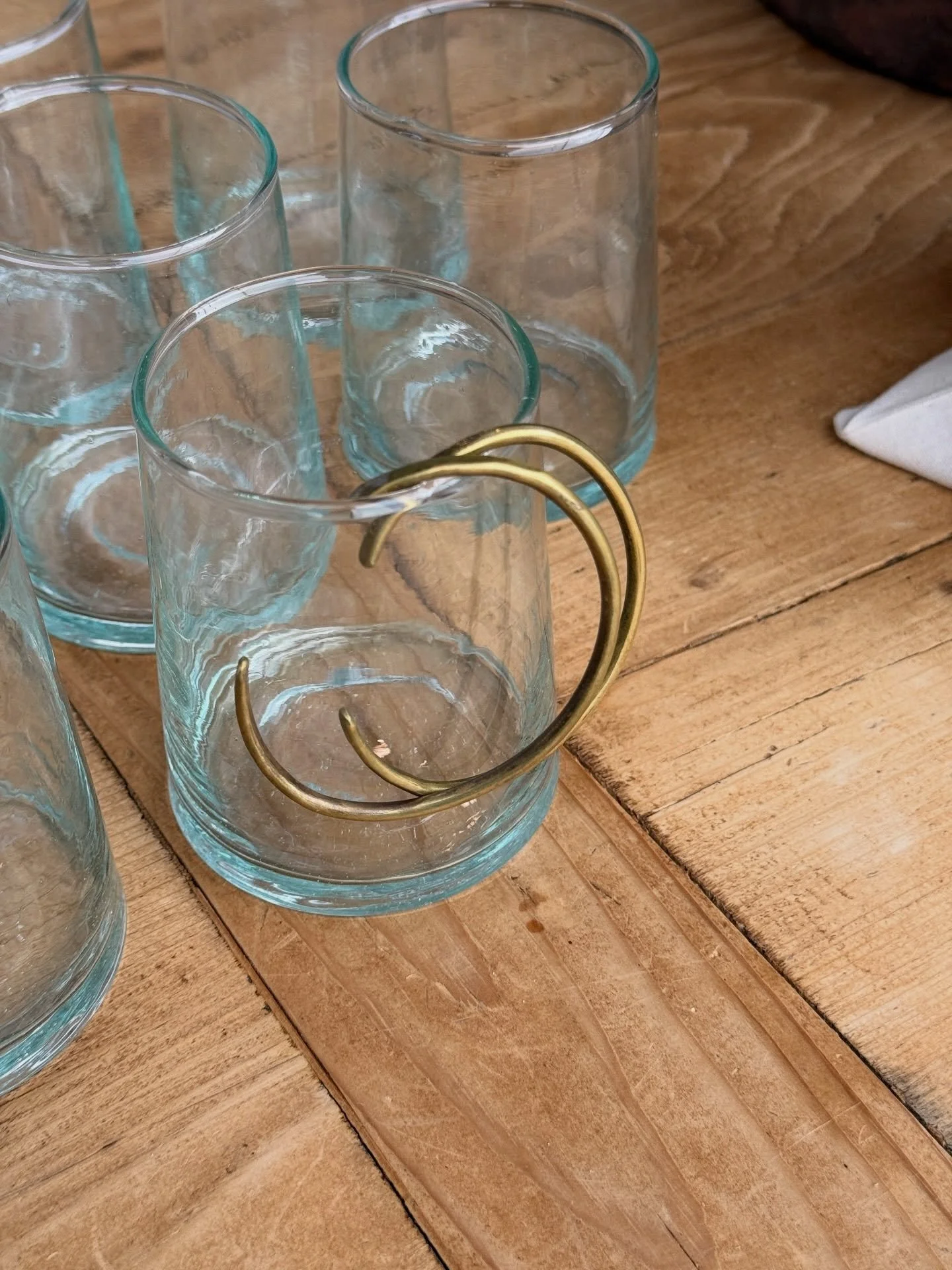 Recents at the shop 🌱💫 slow living home collections, Turkish rugs, vintage apparel, fine art prints - pieces to keep at home and take with you. Open Thursdays - Saturdays 10-4, always online at fealtystudio.com