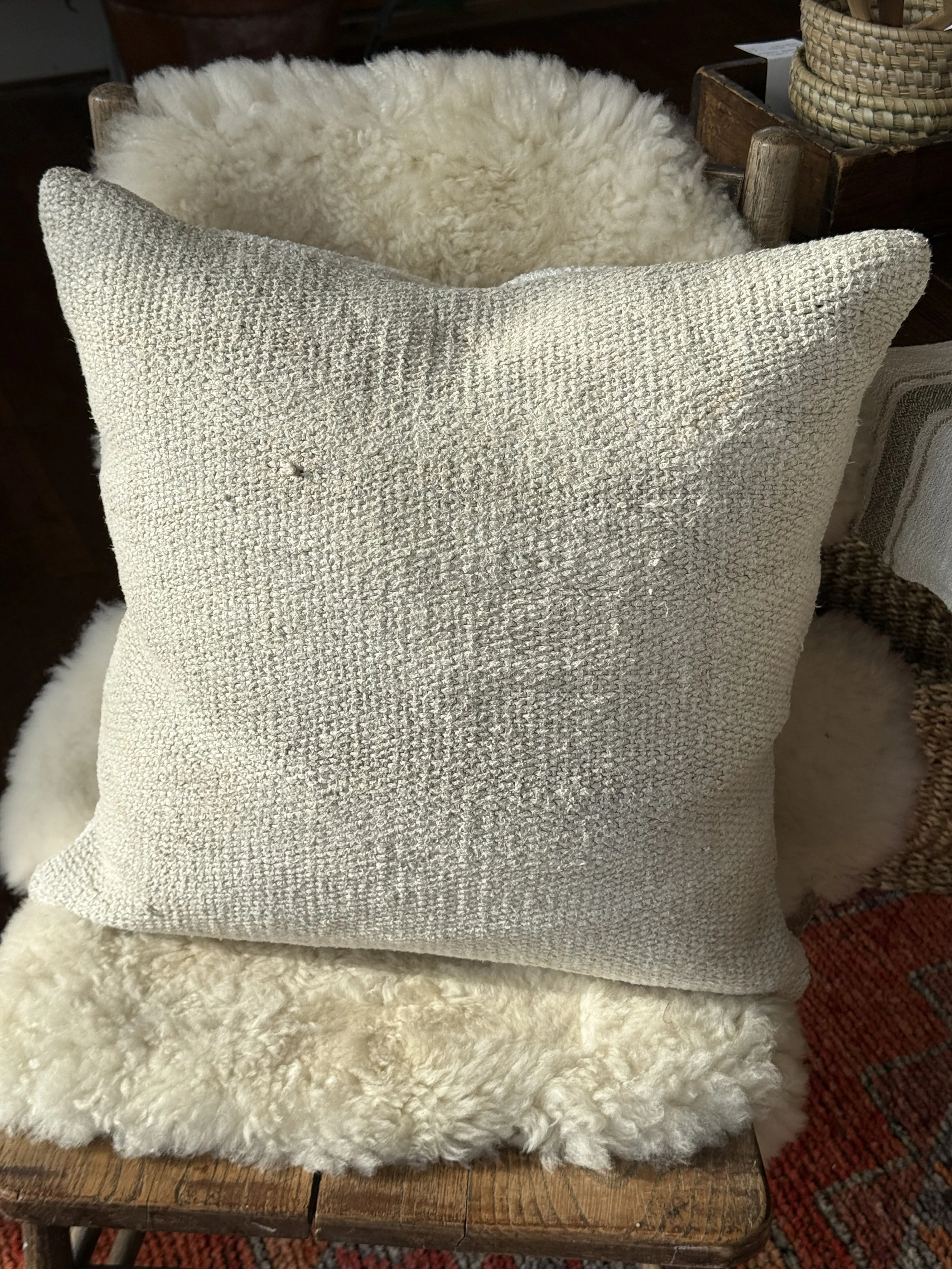 Cream Turkish Rug Pillow - 20 x 20"