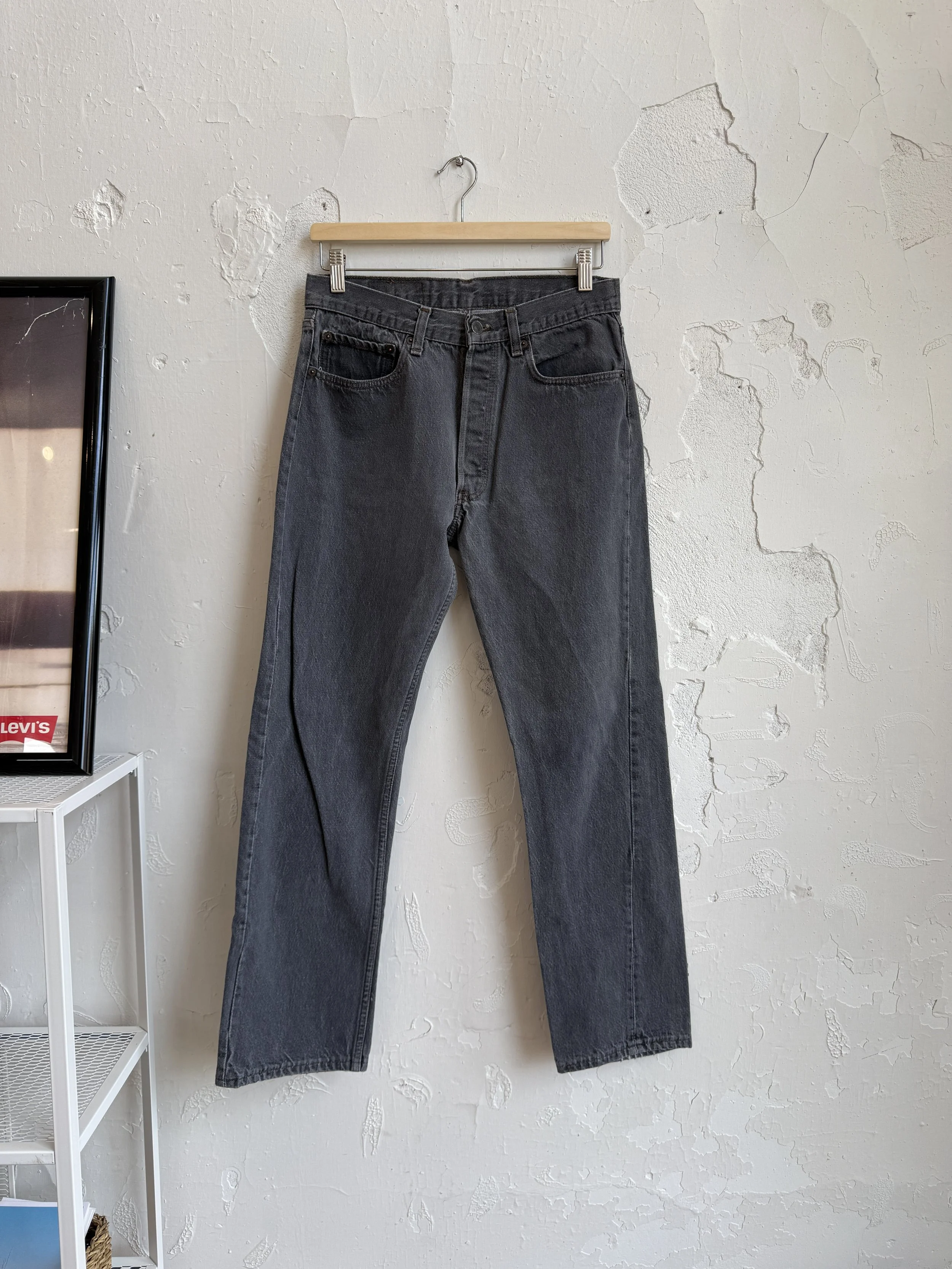 vintage gray levi's 501 jeans - Size 27"