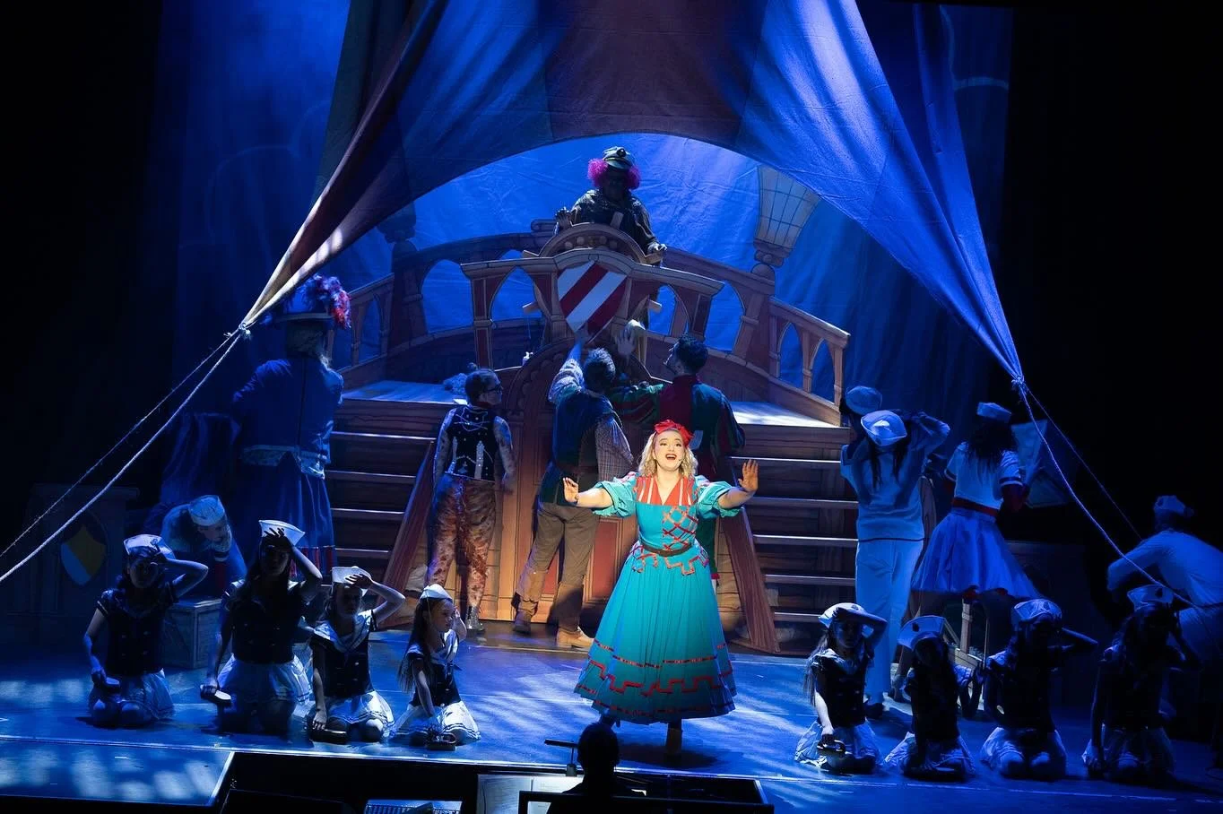 DICK WHITTINGTON

Esher Theatre &lsquo;23-&lsquo;24

Full cast &amp; team listed on my (new) website, link in bio! Lights by yours truly.